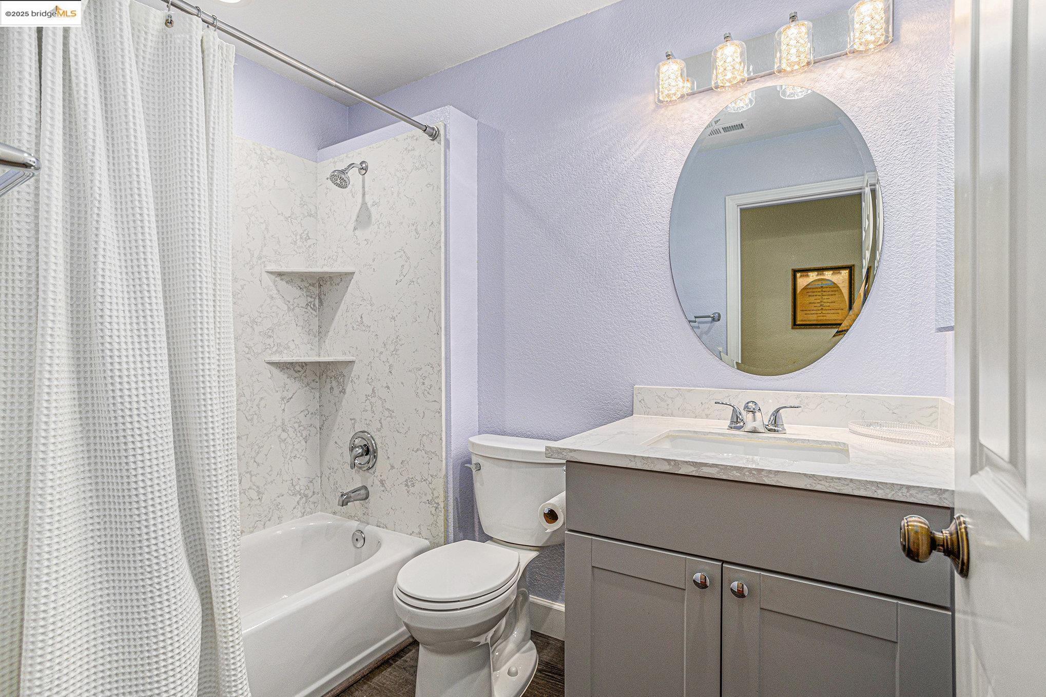 Detail Gallery Image 13 of 16 For 1750 Laurelgrove Ln, Tracy,  CA 95376 - 3 Beds | 2 Baths