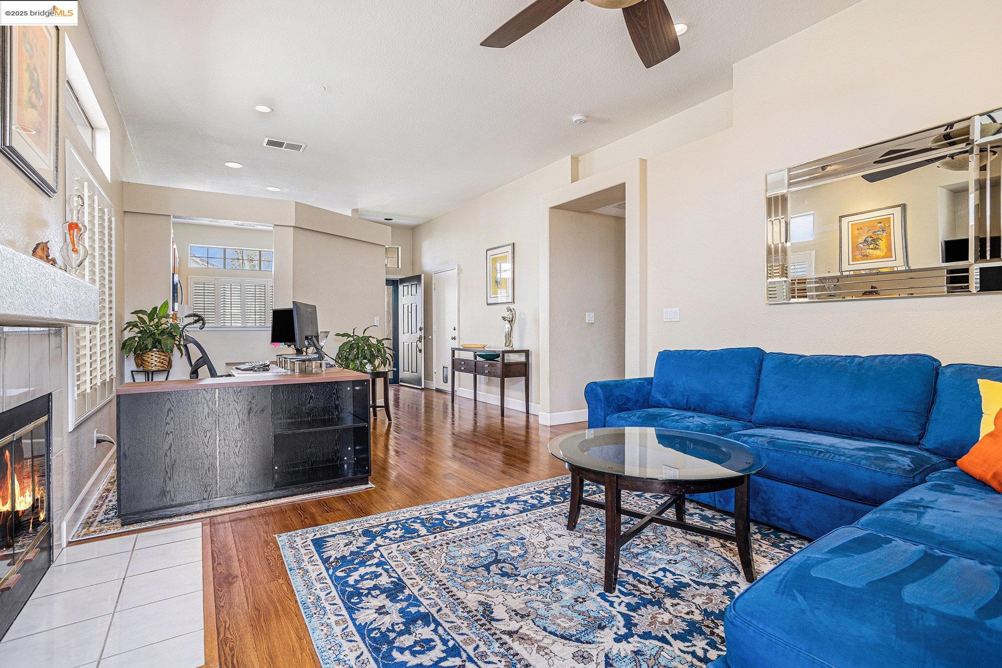 Detail Gallery Image 4 of 16 For 1750 Laurelgrove Ln, Tracy,  CA 95376 - 3 Beds | 2 Baths
