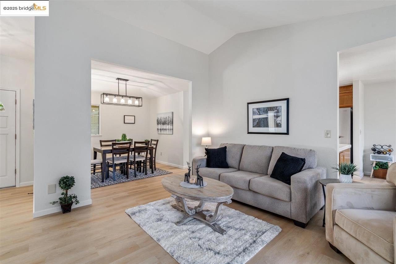 Detail Gallery Image 18 of 60 For 13064 Jackson Mill, Groveland,  CA 95321-9552 - 3 Beds | 2/1 Baths