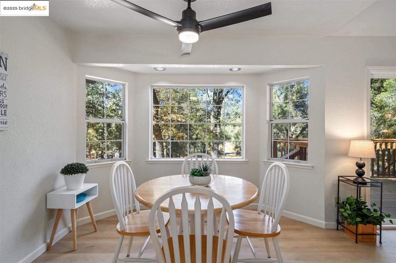 Detail Gallery Image 33 of 60 For 13064 Jackson Mill, Groveland,  CA 95321-9552 - 3 Beds | 2/1 Baths
