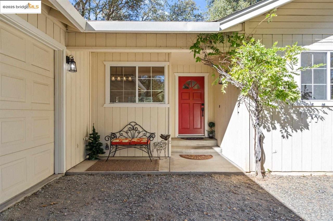 Detail Gallery Image 10 of 60 For 13064 Jackson Mill, Groveland,  CA 95321-9552 - 3 Beds | 2/1 Baths