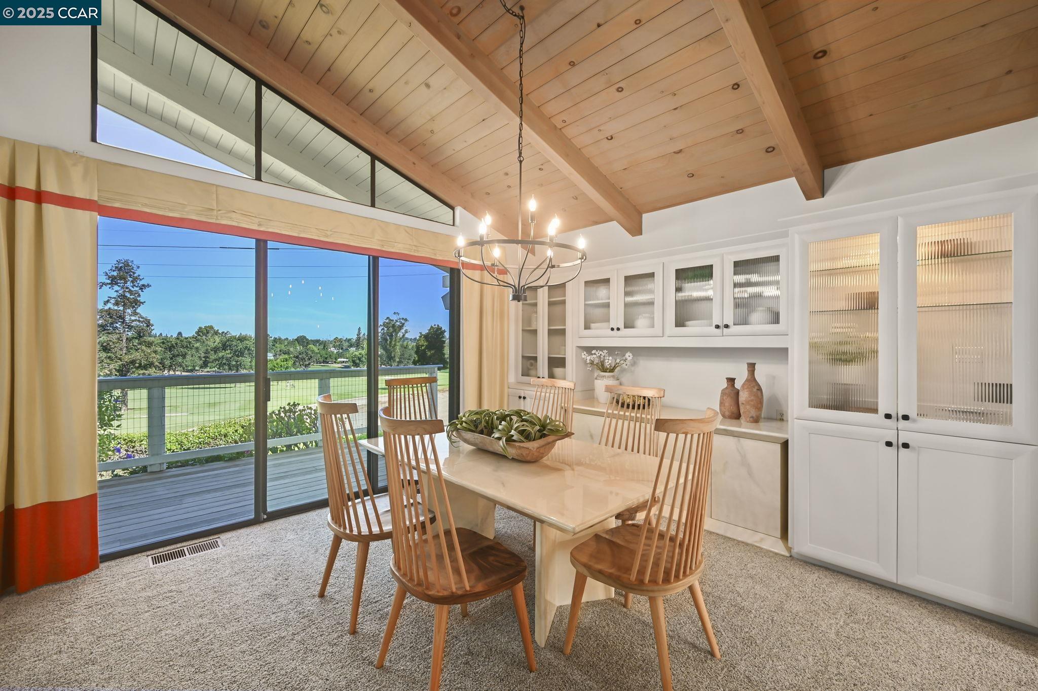 Detail Gallery Image 16 of 60 For 554 Golf Club Road, Pleasant Hill,  CA 94523 - 4 Beds | 3 Baths
