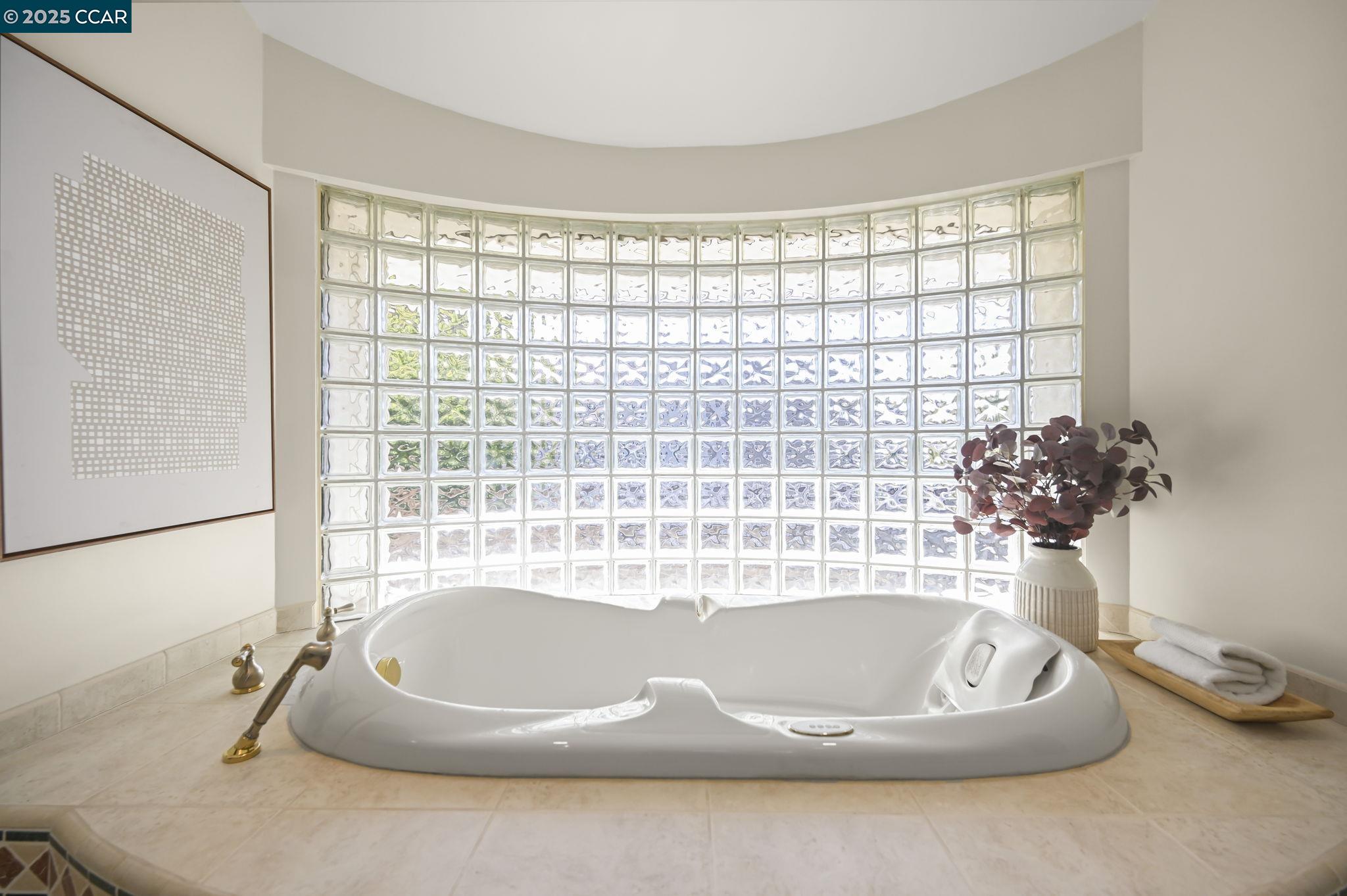 Detail Gallery Image 26 of 60 For 554 Golf Club Road, Pleasant Hill,  CA 94523 - 4 Beds | 3 Baths