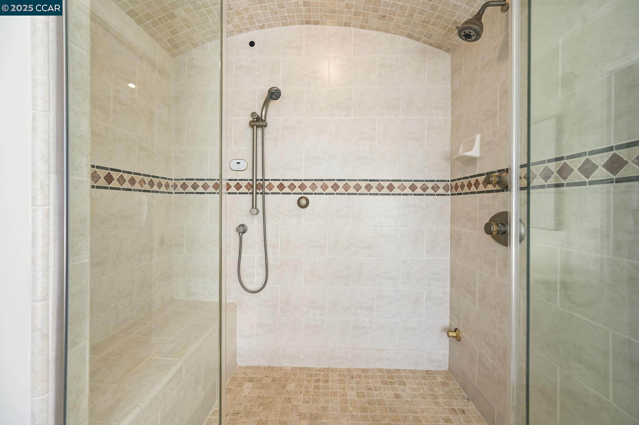 Detail Gallery Image 27 of 60 For 554 Golf Club Road, Pleasant Hill,  CA 94523 - 4 Beds | 3 Baths