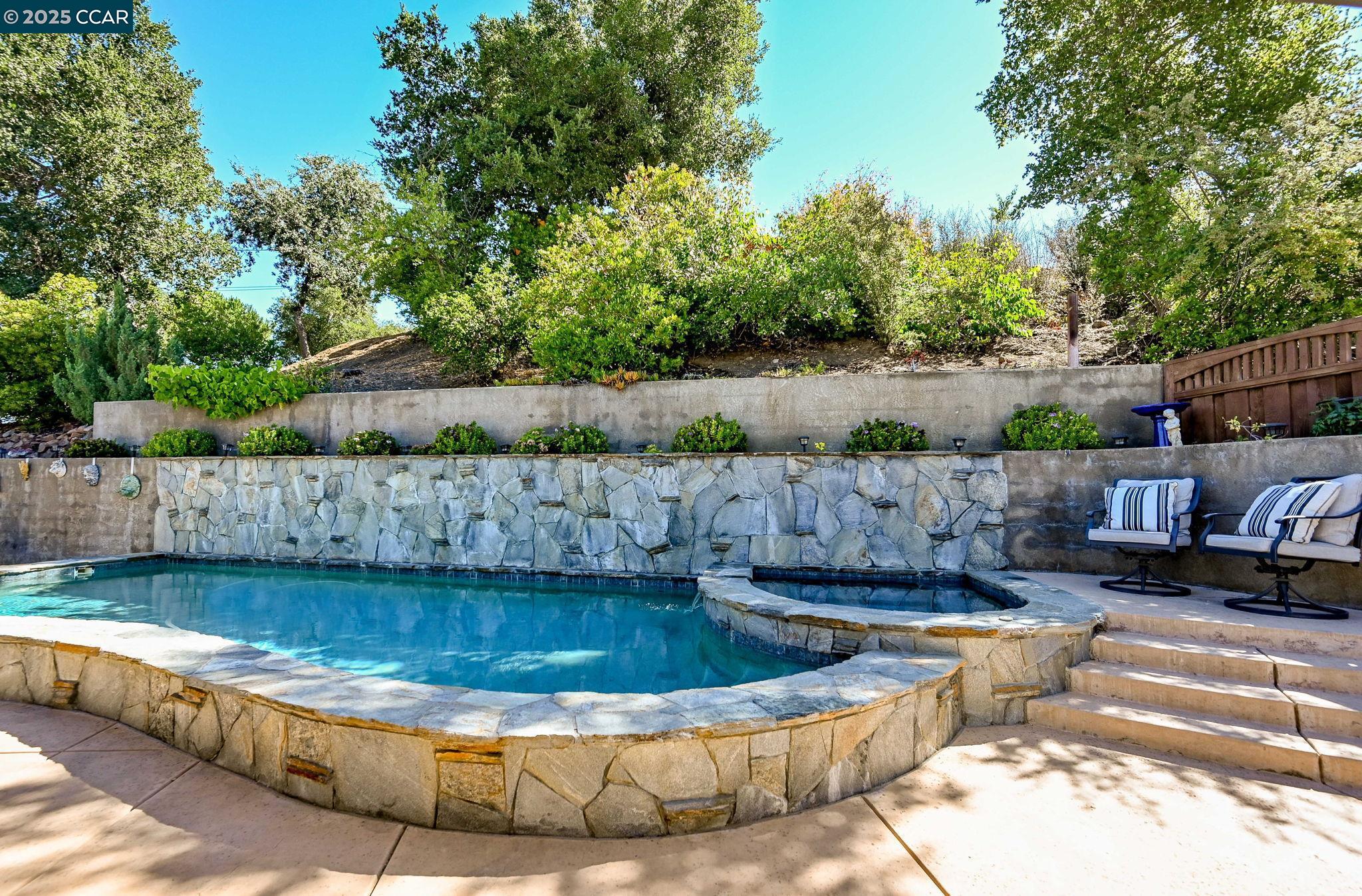 Detail Gallery Image 46 of 60 For 554 Golf Club Road, Pleasant Hill,  CA 94523 - 4 Beds | 3 Baths