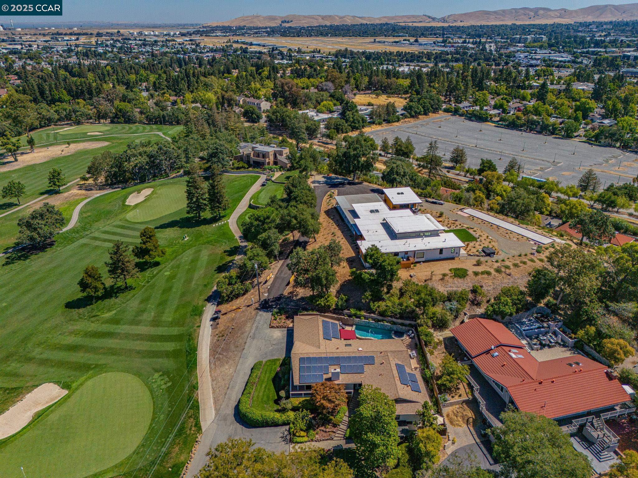 Detail Gallery Image 52 of 60 For 554 Golf Club Road, Pleasant Hill,  CA 94523 - 4 Beds | 3 Baths