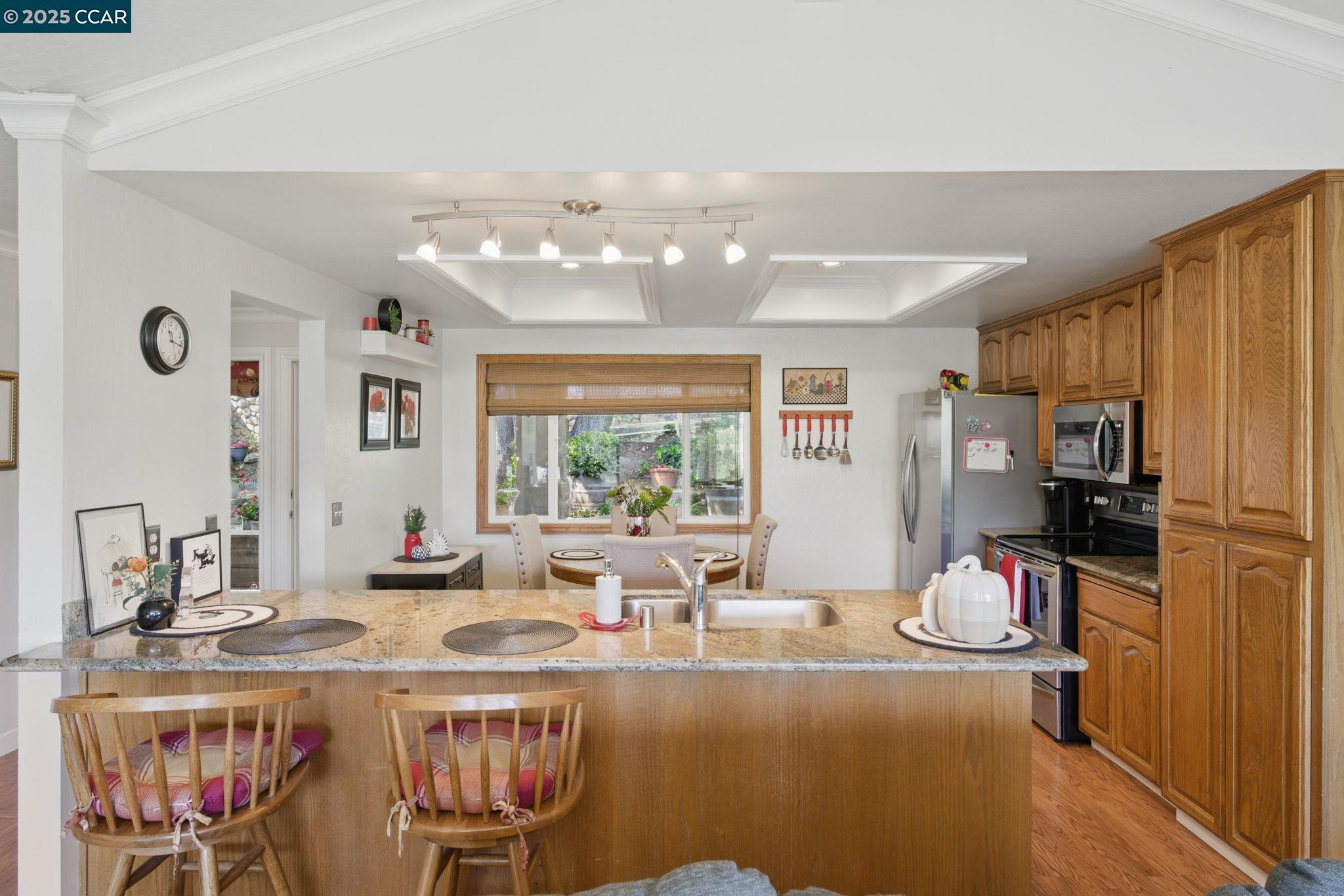 Detail Gallery Image 10 of 35 For 3648 Morgan Territory Rd, Clayton,  CA 94517 - 3 Beds | 2 Baths