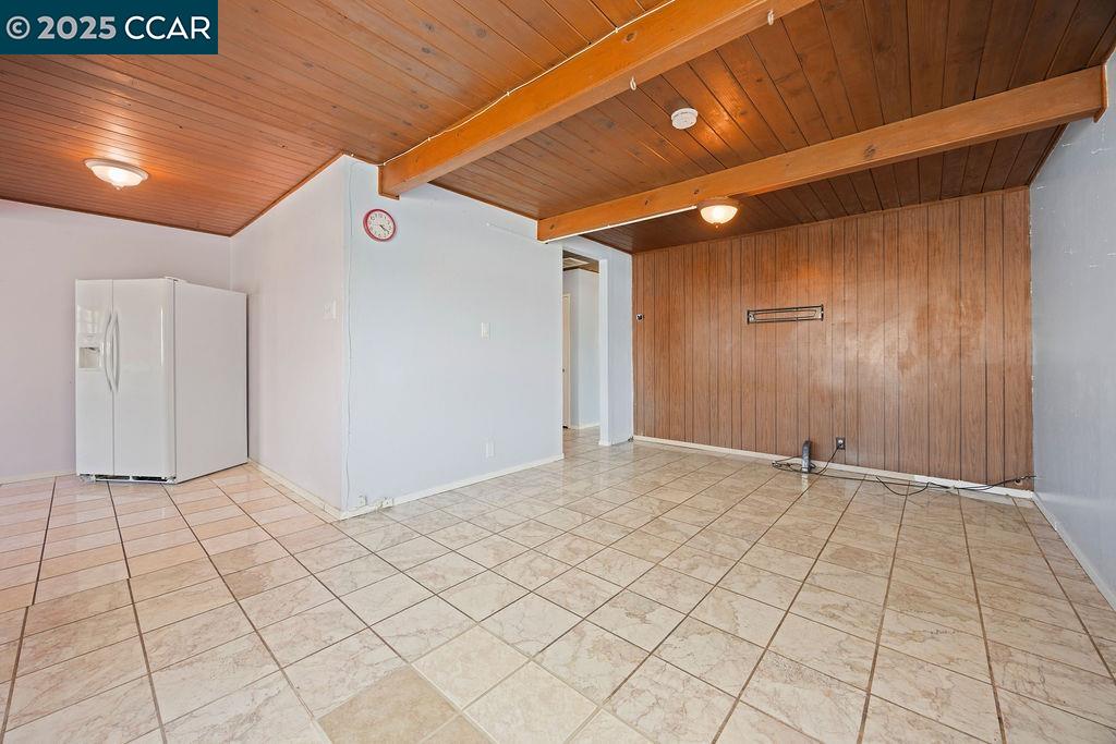 Detail Gallery Image 12 of 36 For 222 Denise, San Pablo,  CA 94806 - 4 Beds | 2 Baths