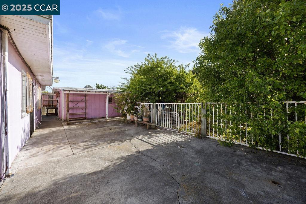 Detail Gallery Image 32 of 36 For 222 Denise, San Pablo,  CA 94806 - 4 Beds | 2 Baths