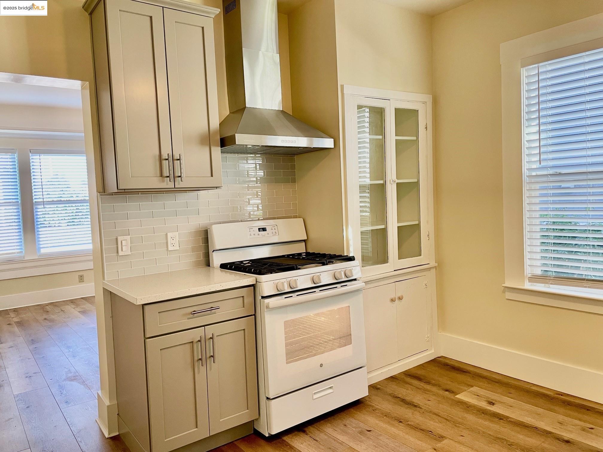 Detail Gallery Image 14 of 26 For 1047-49 59th Street, Oakland,  CA 94608 - – Beds | – Baths