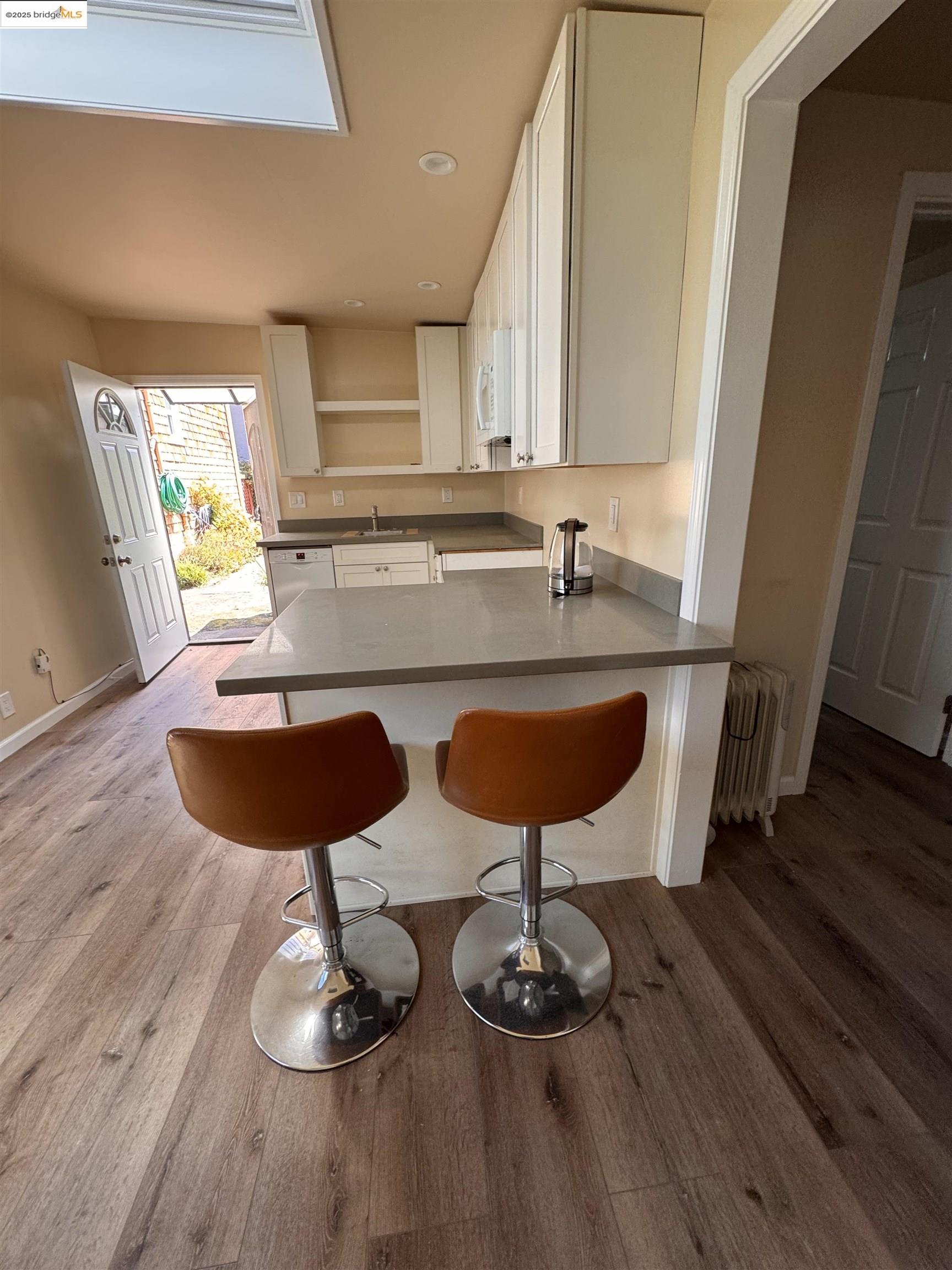 Detail Gallery Image 19 of 26 For 1047-49 59th Street, Oakland,  CA 94608 - – Beds | – Baths