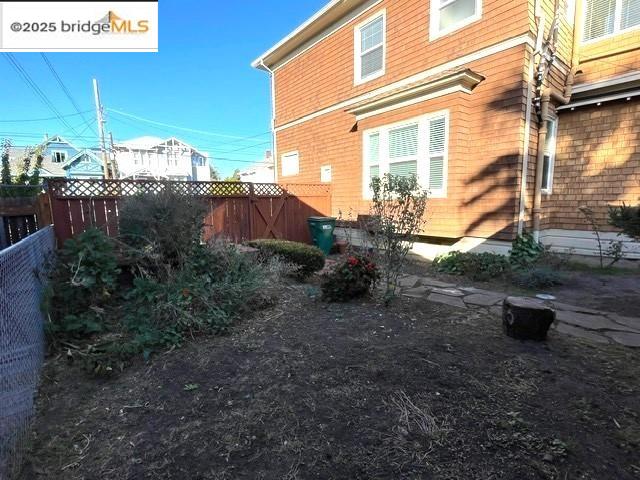 Detail Gallery Image 24 of 26 For 1047-49 59th Street, Oakland,  CA 94608 - – Beds | – Baths