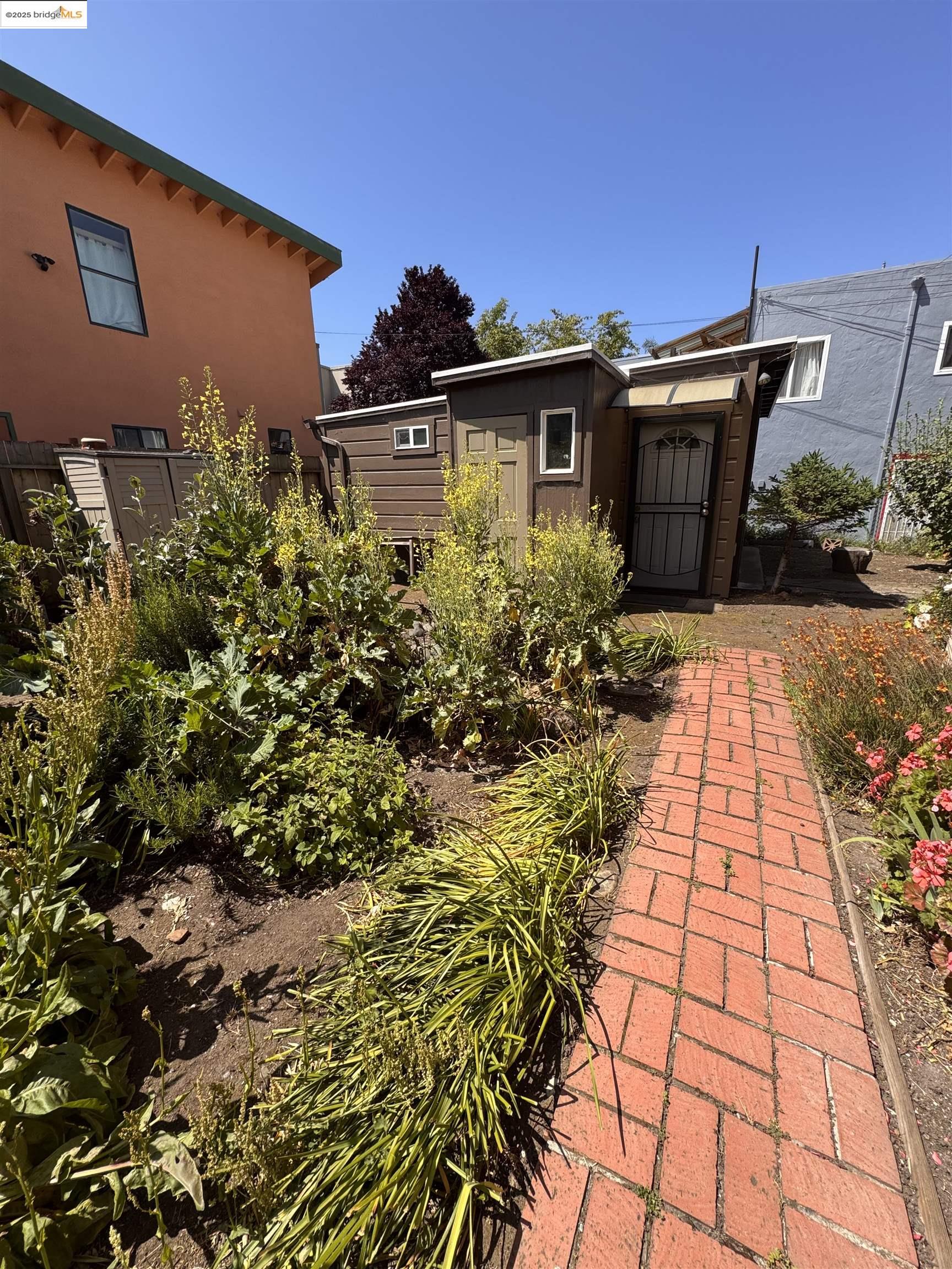 Detail Gallery Image 26 of 26 For 1047-49 59th Street, Oakland,  CA 94608 - – Beds | – Baths