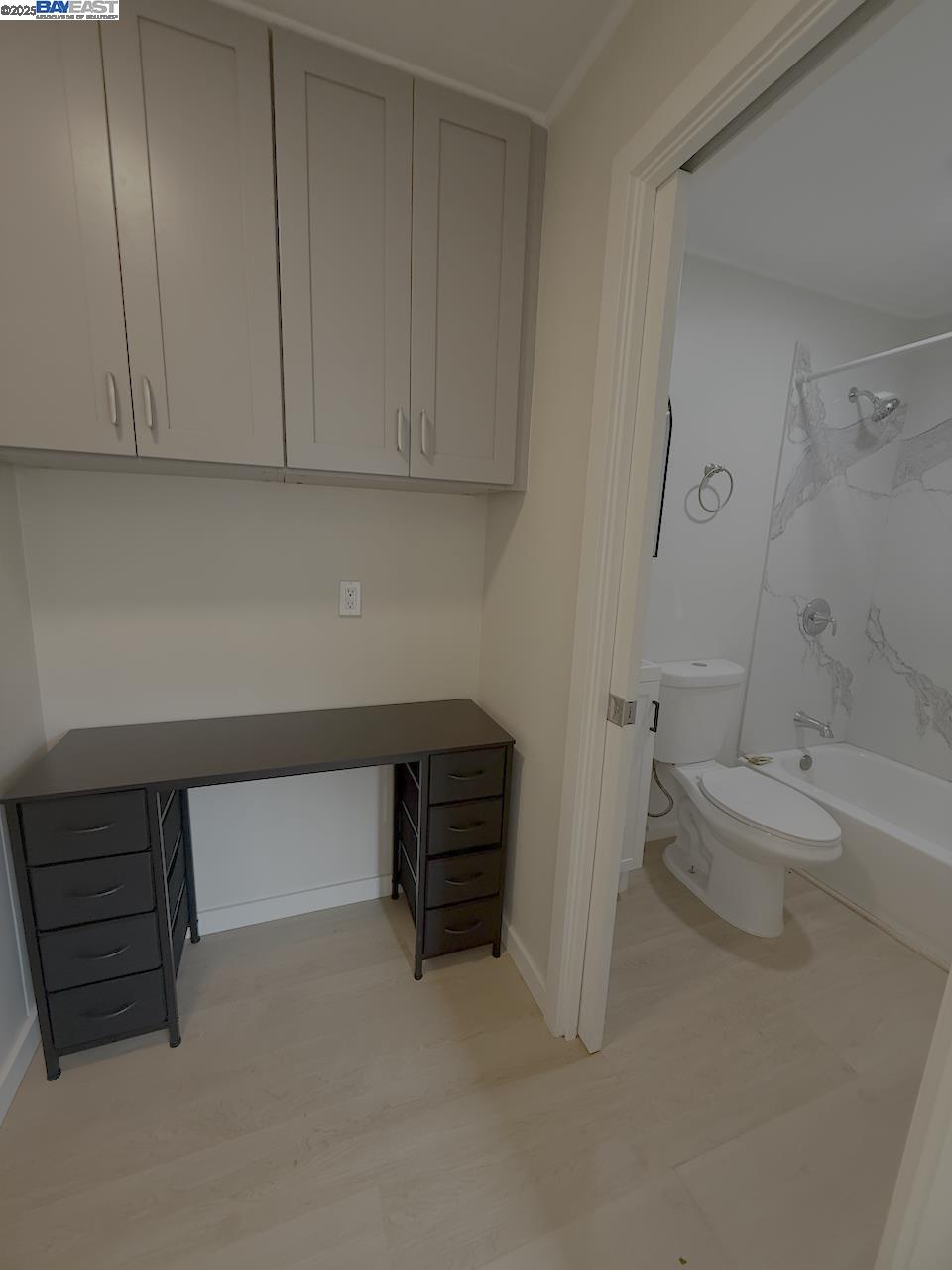 Detail Gallery Image 14 of 17 For 1324 Trenary Way, Modesto,  CA 95354 - 2 Beds | 1 Baths