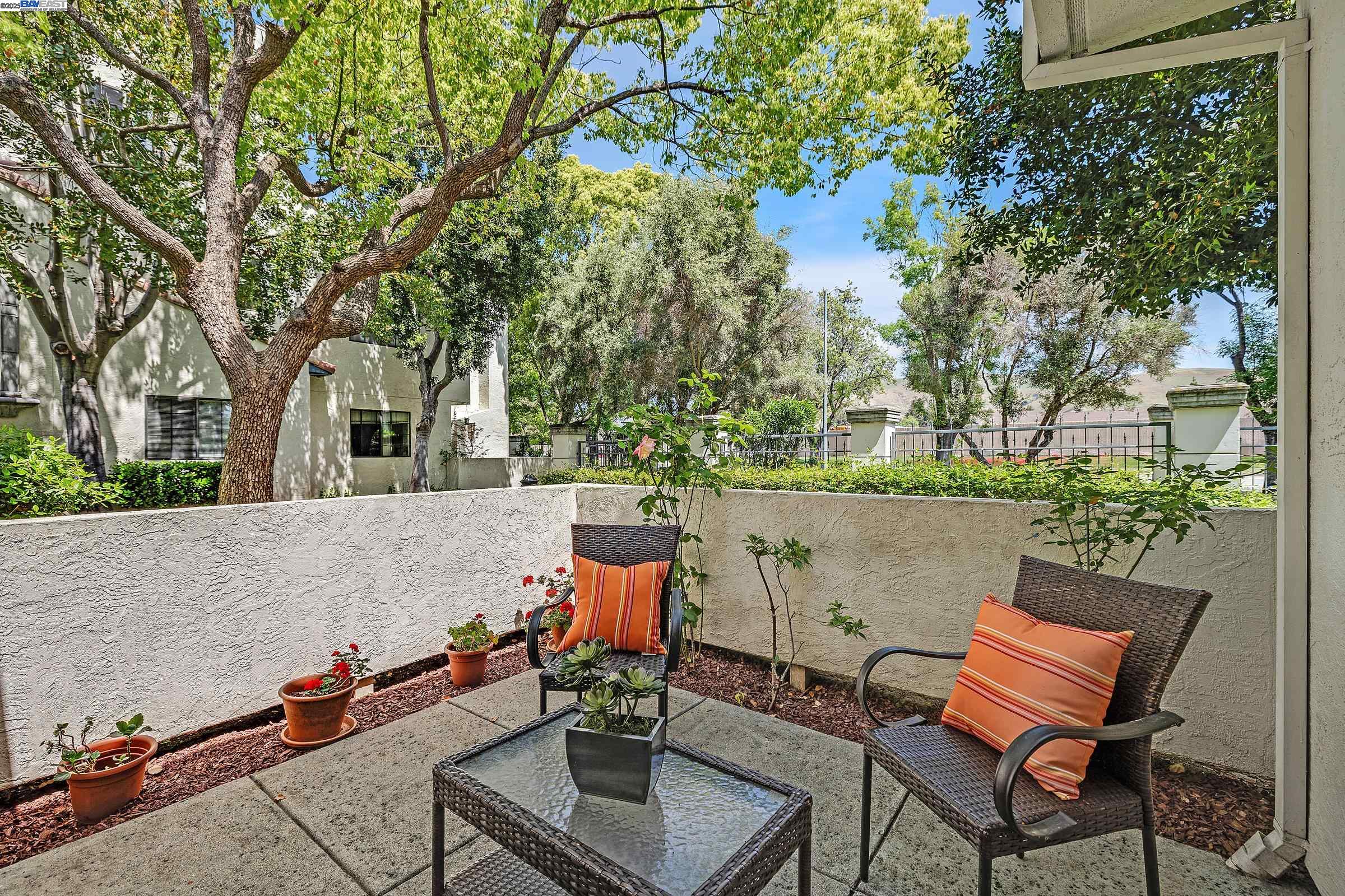 Detail Gallery Image 15 of 33 For 39280 Marbella Terraza 4n,  Fremont,  CA 94538 - 3 Beds | 3 Baths