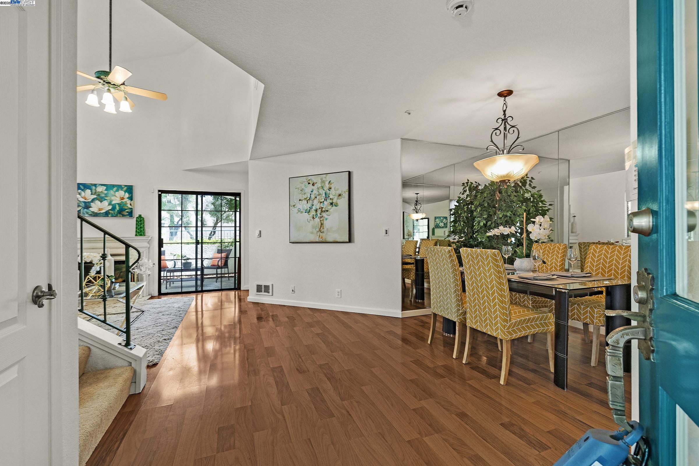 Detail Gallery Image 3 of 33 For 39280 Marbella Terraza 4n,  Fremont,  CA 94538 - 3 Beds | 3 Baths