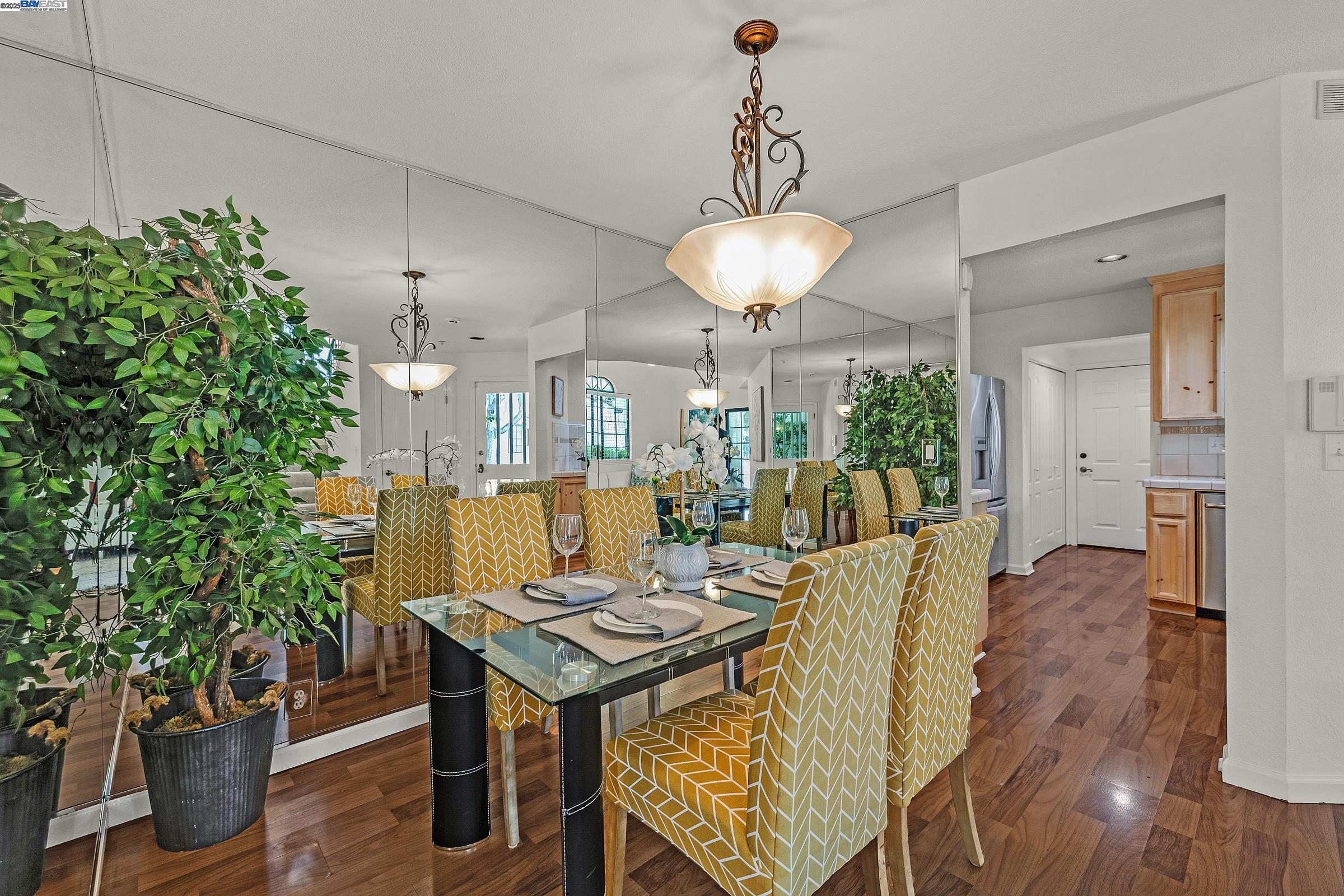 Detail Gallery Image 4 of 33 For 39280 Marbella Terraza 4n,  Fremont,  CA 94538 - 3 Beds | 3 Baths