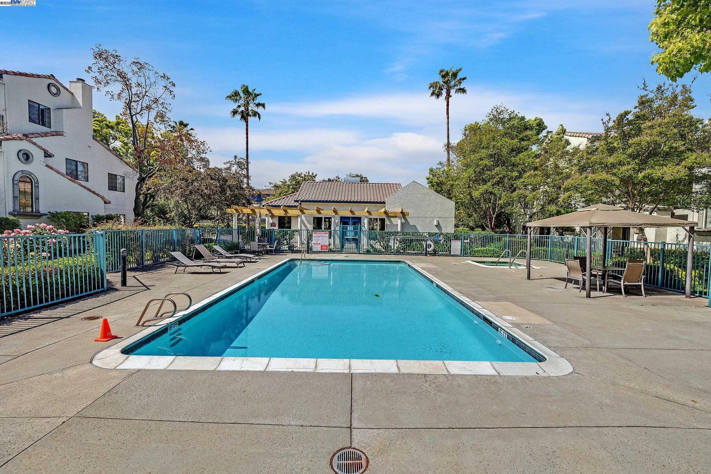 Detail Gallery Image 32 of 33 For 39280 Marbella Terraza 4n,  Fremont,  CA 94538 - 3 Beds | 3 Baths
