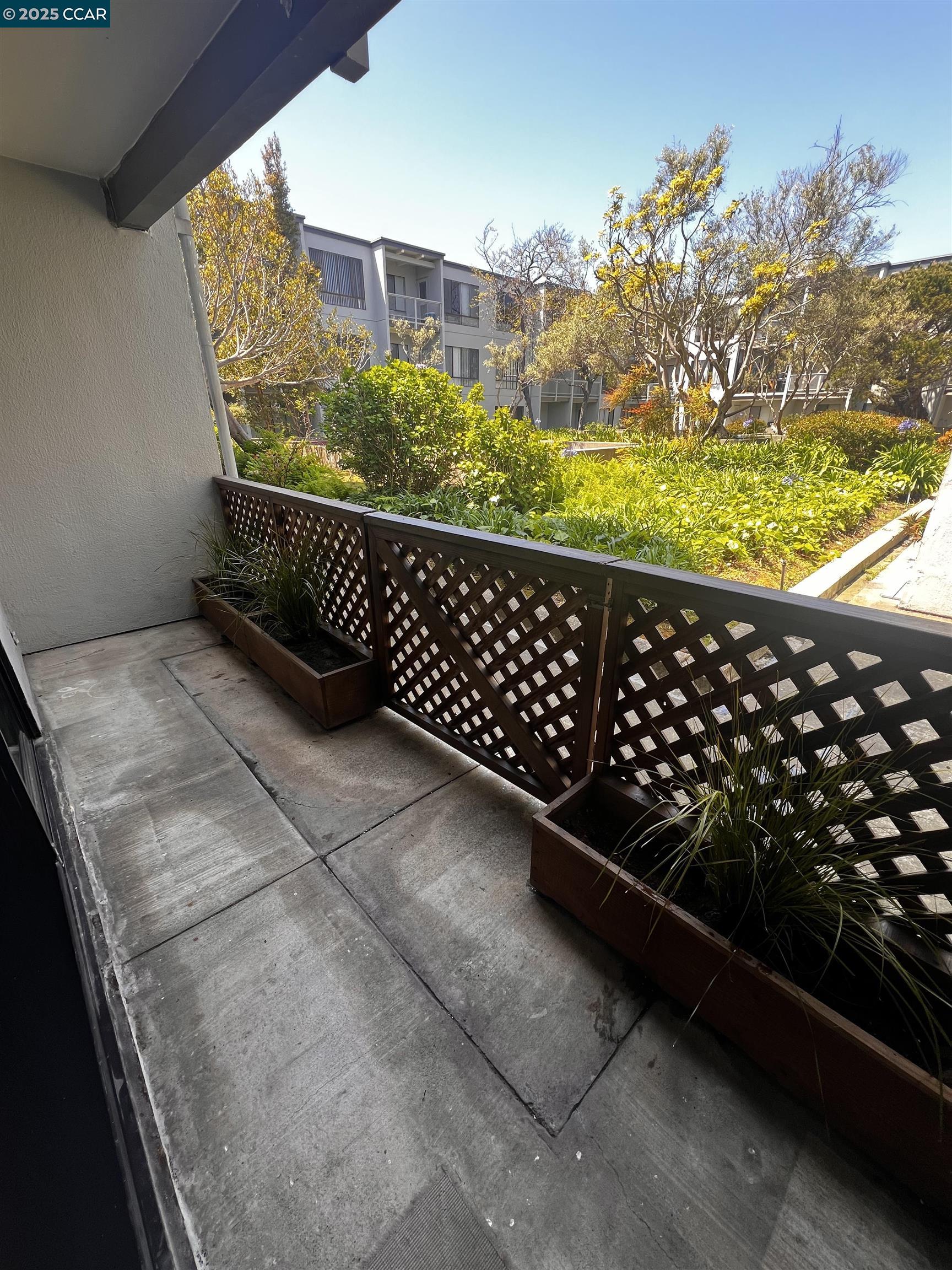Detail Gallery Image 19 of 35 For 2 Anchor Drive #F-285,  Emeryville,  CA 94608 - 1 Beds | 1 Baths