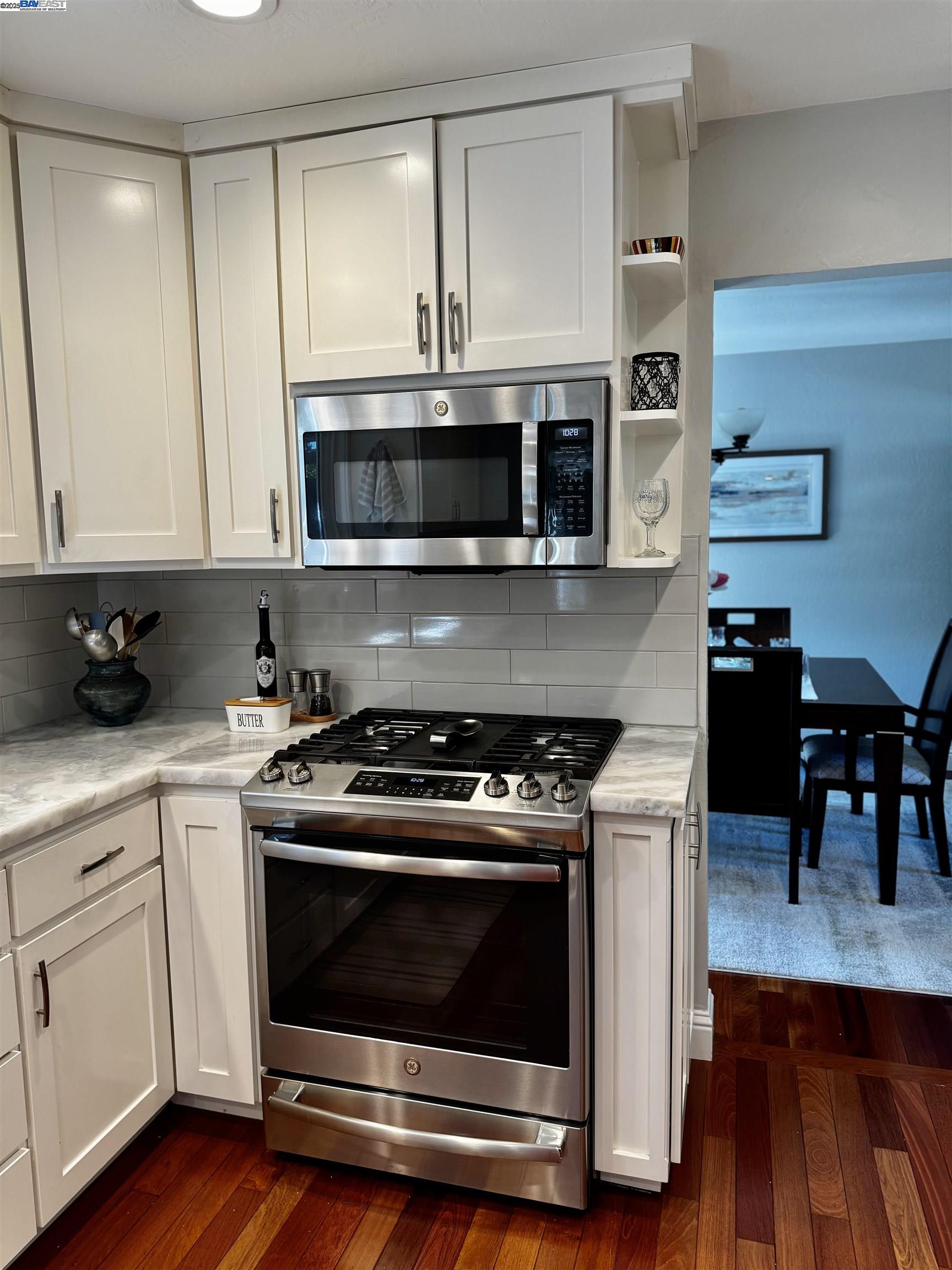 Detail Gallery Image 15 of 40 For 3521 S Olympic Ct, Pleasanton,  CA 94588 - 3 Beds | 2/1 Baths