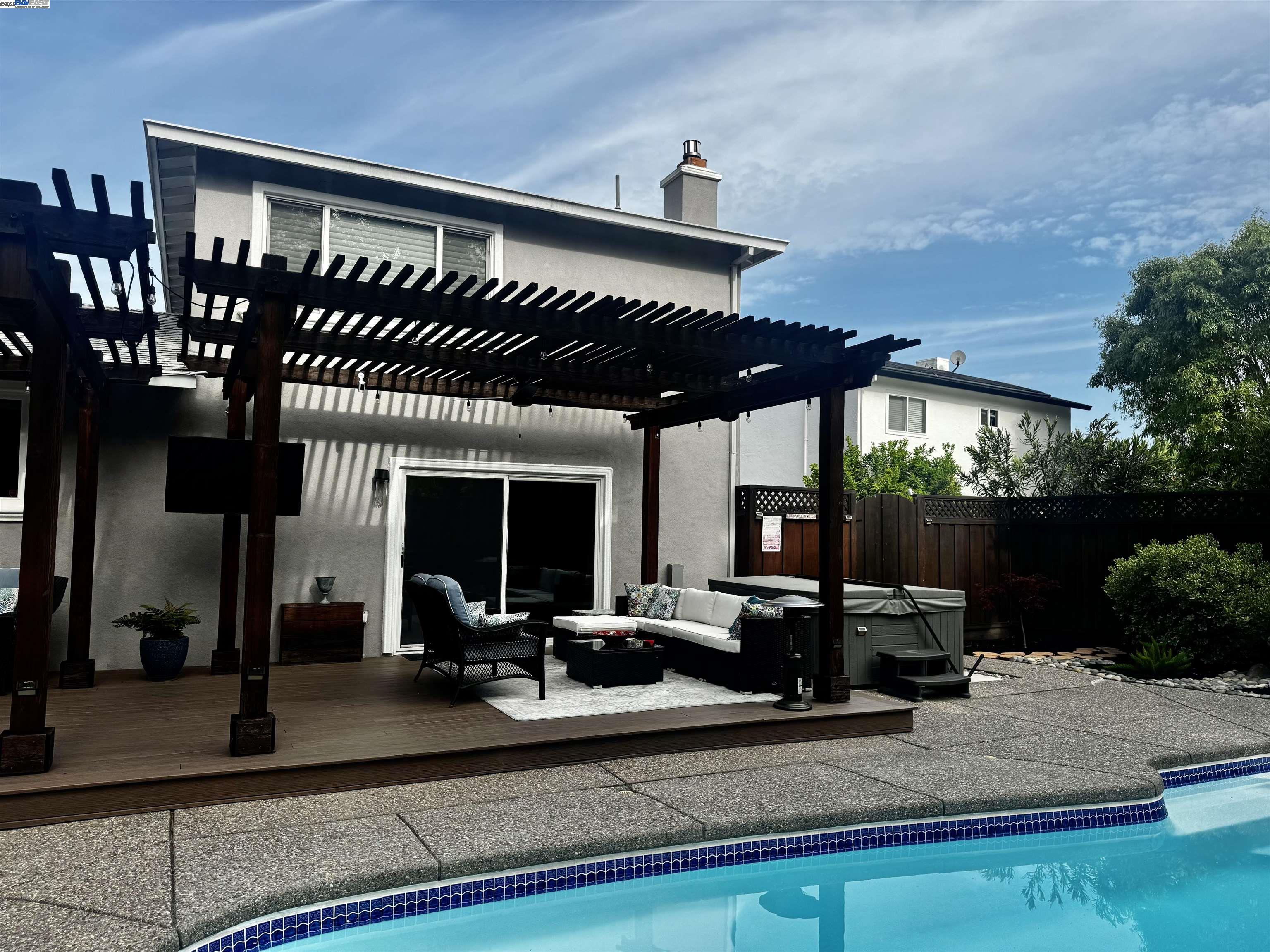 Detail Gallery Image 32 of 40 For 3521 S Olympic Ct, Pleasanton,  CA 94588 - 3 Beds | 2/1 Baths