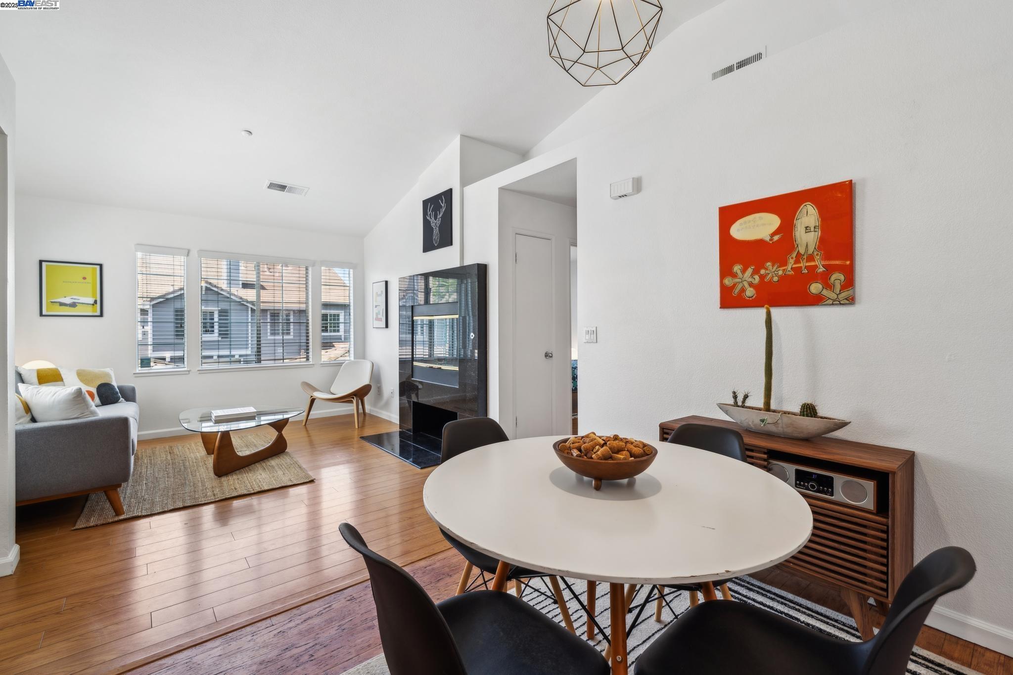 Photo #12: 41095691 Listing: Photo #12