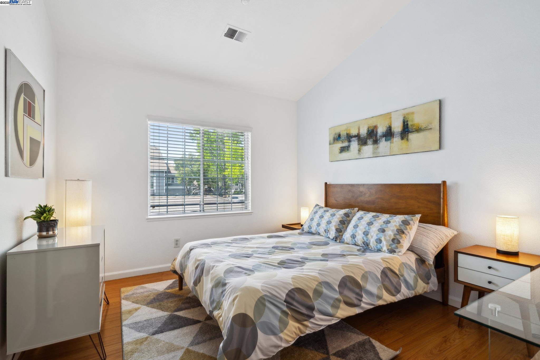 Photo #17: 41095691 Listing: Photo #17