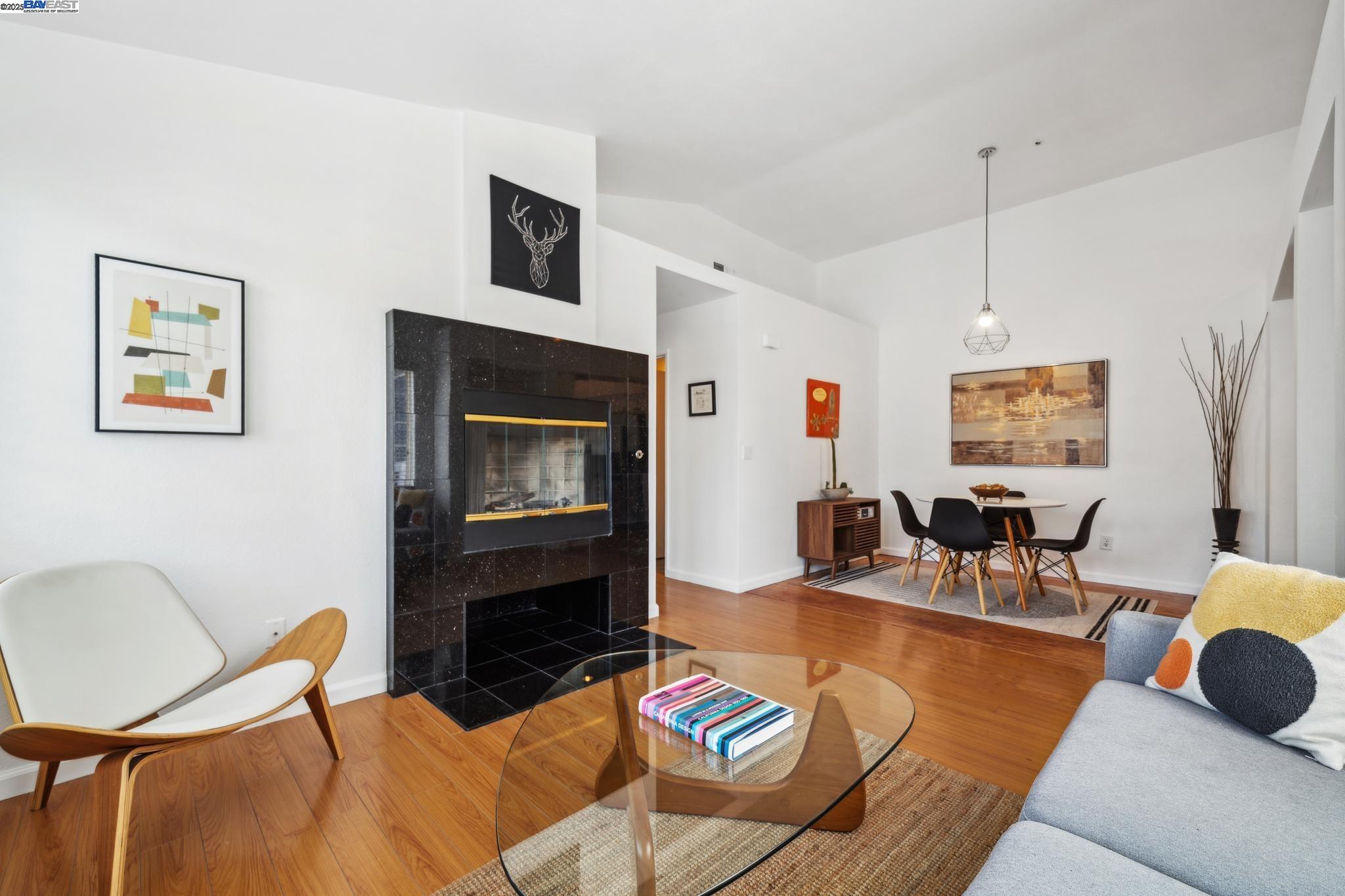 Photo #7: 41095691 Listing: Photo #7