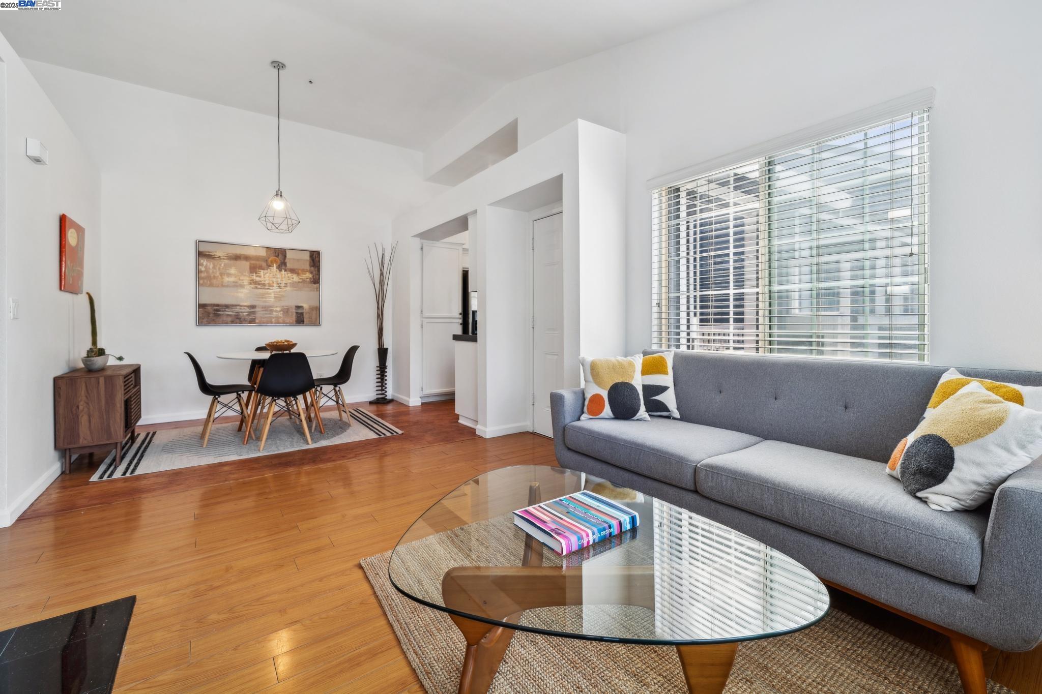 Photo #9: 41095691 Listing: Photo #9