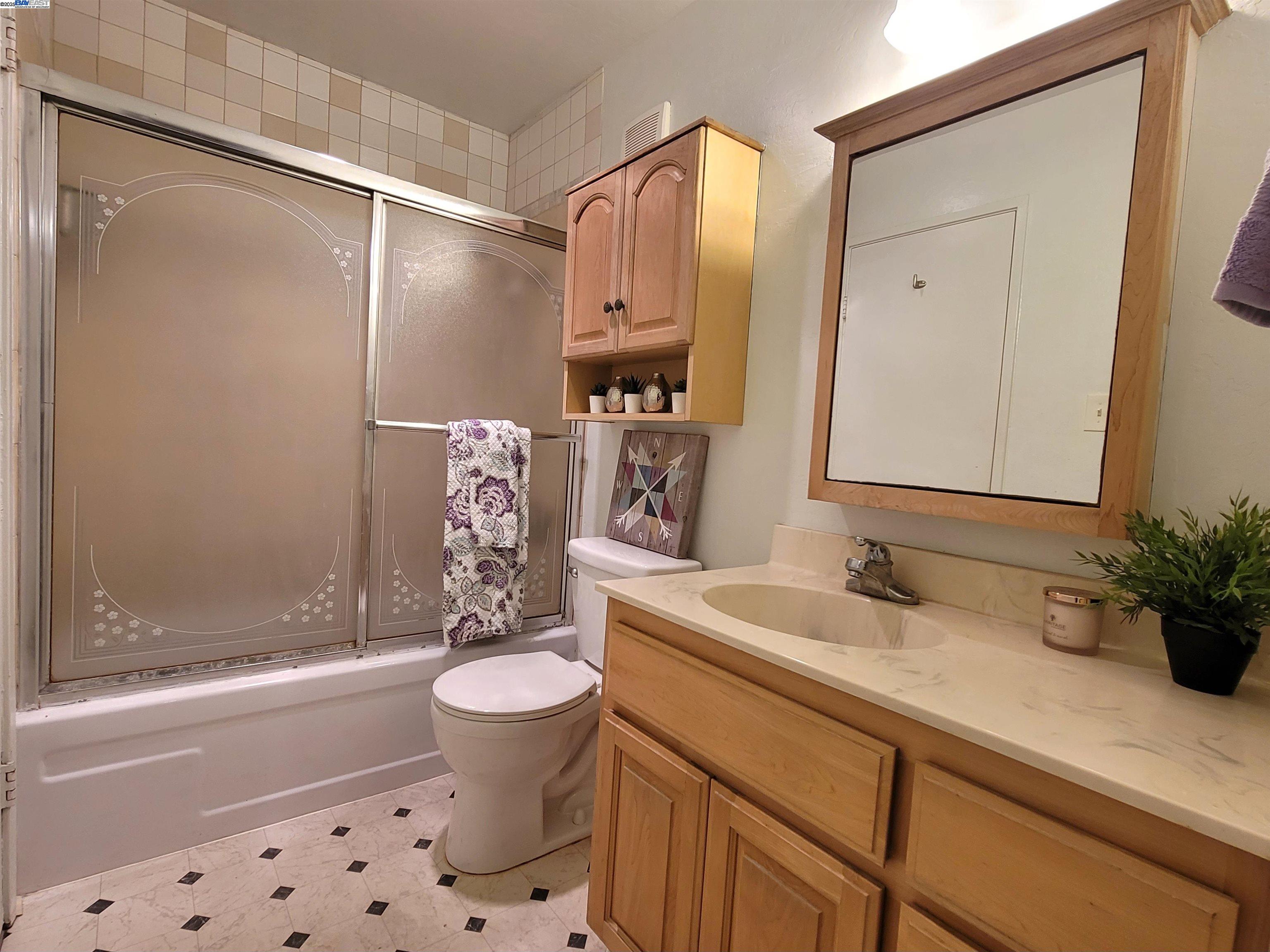 Detail Gallery Image 13 of 24 For 320 Auburn Way #25,  San Jose,  CA 95129 - 2 Beds | 1 Baths
