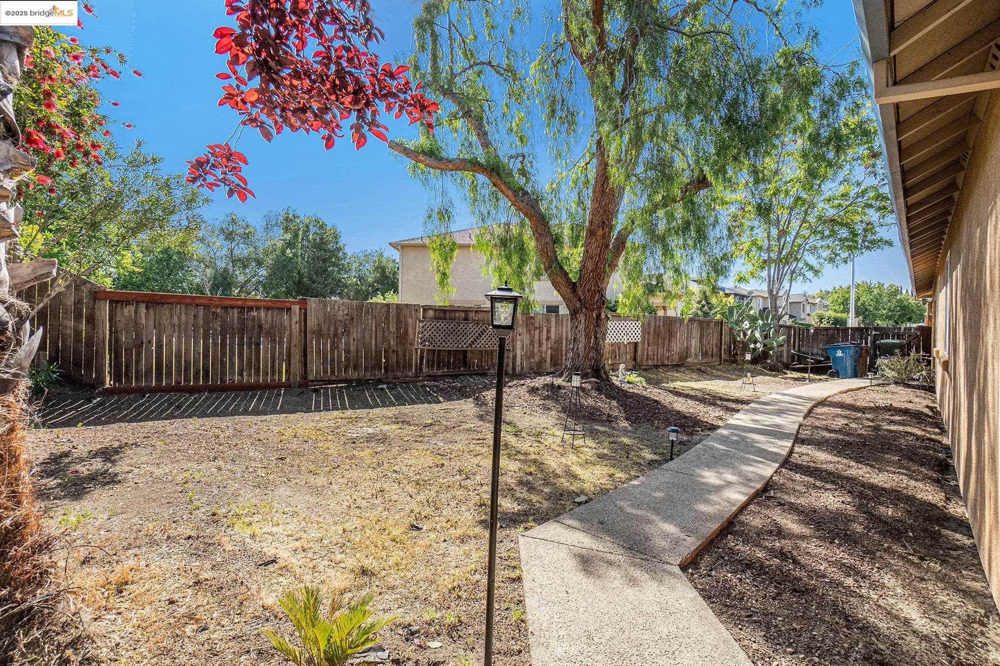 Detail Gallery Image 20 of 33 For 4112 Montgomery Hill Dr, Antioch,  CA 94531 - 3 Beds | 2 Baths