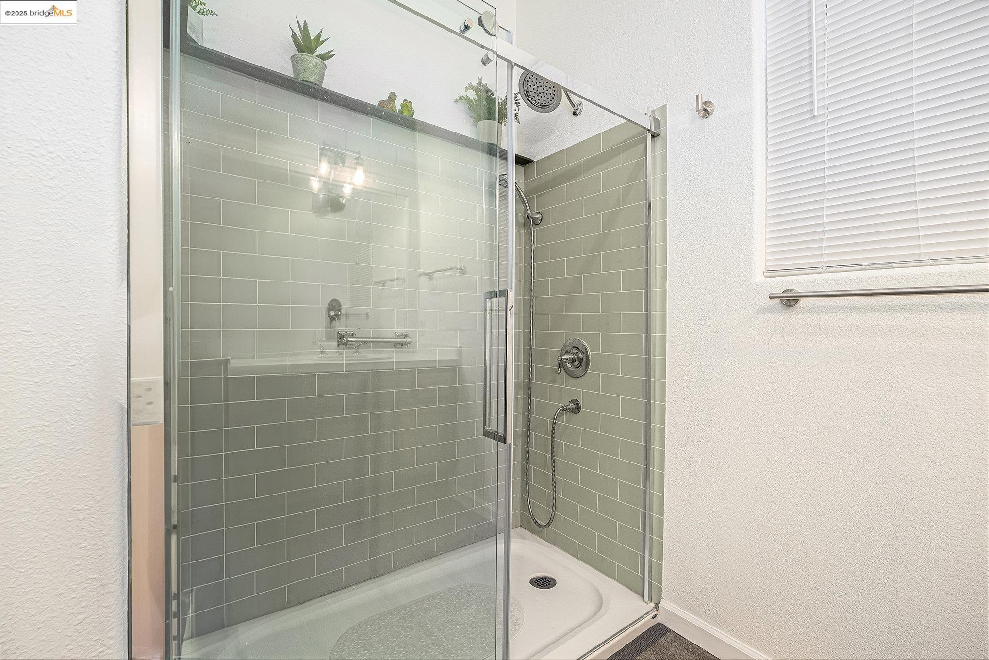 Detail Gallery Image 31 of 33 For 4112 Montgomery Hill Dr, Antioch,  CA 94531 - 3 Beds | 2 Baths