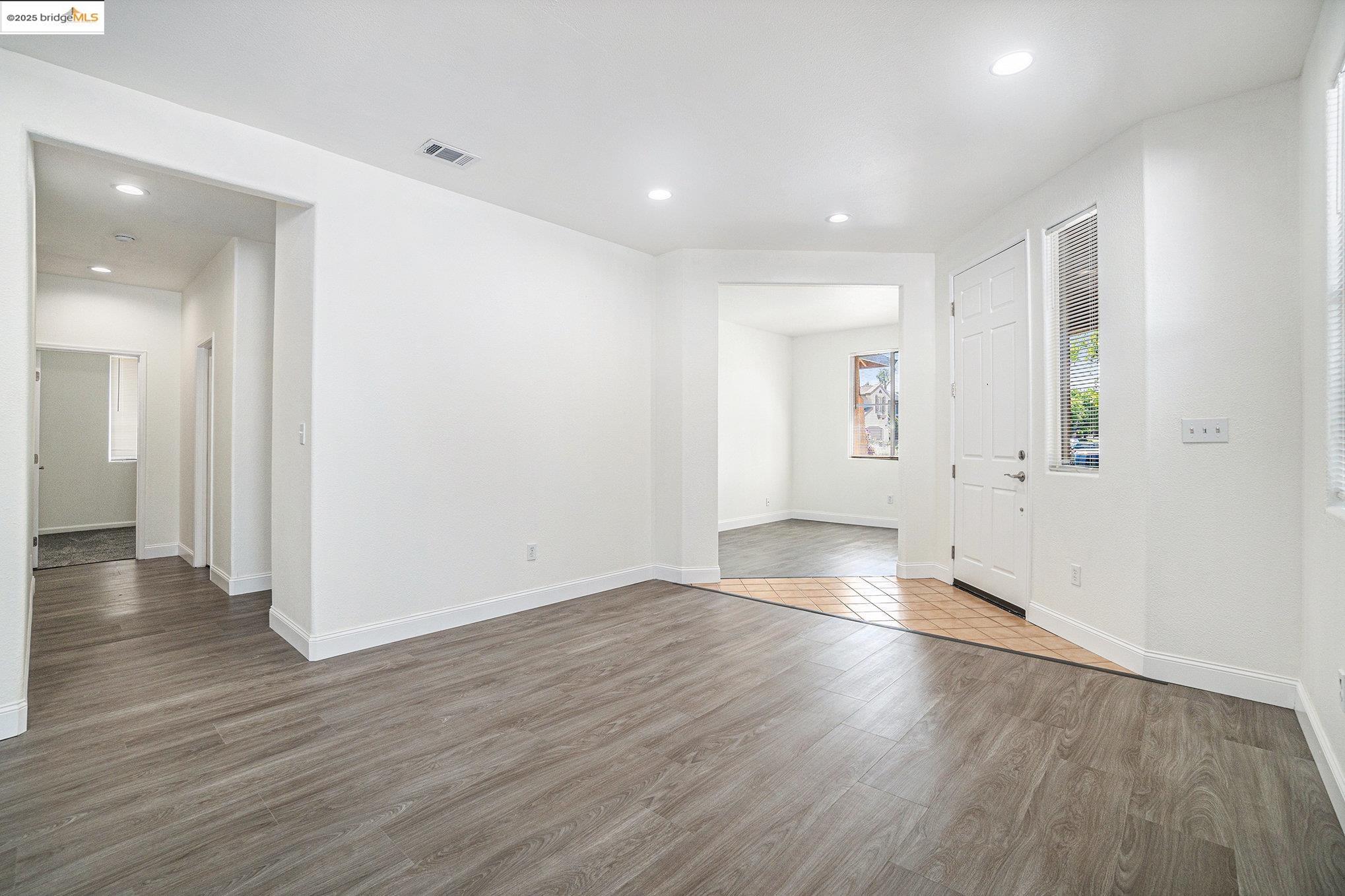 Detail Gallery Image 6 of 33 For 4112 Montgomery Hill Dr, Antioch,  CA 94531 - 3 Beds | 2 Baths