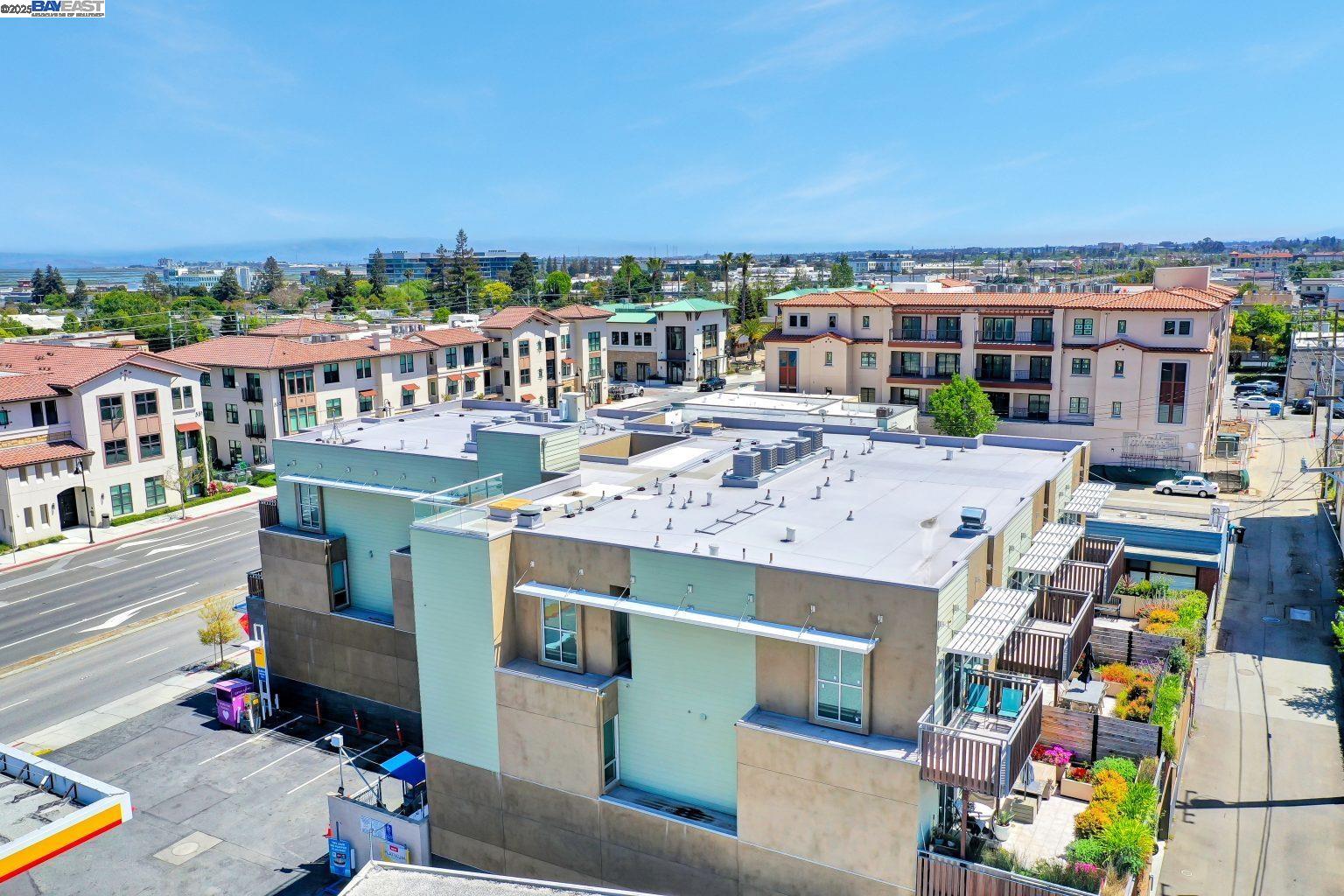 Detail Gallery Image 16 of 25 For 520 El Camino Real #307,  San Carlos,  CA 94070 - 2 Beds | 2 Baths