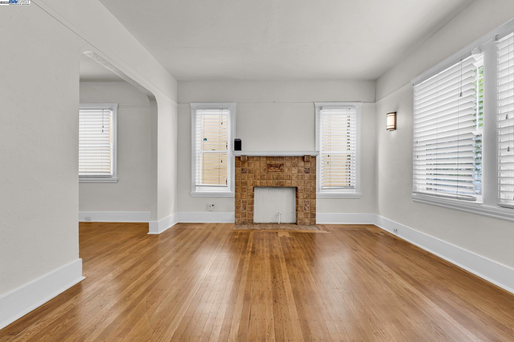Detail Gallery Image 5 of 33 For 1752 100th Ave, Oakland,  CA 94603 - 1 Beds | 1 Baths