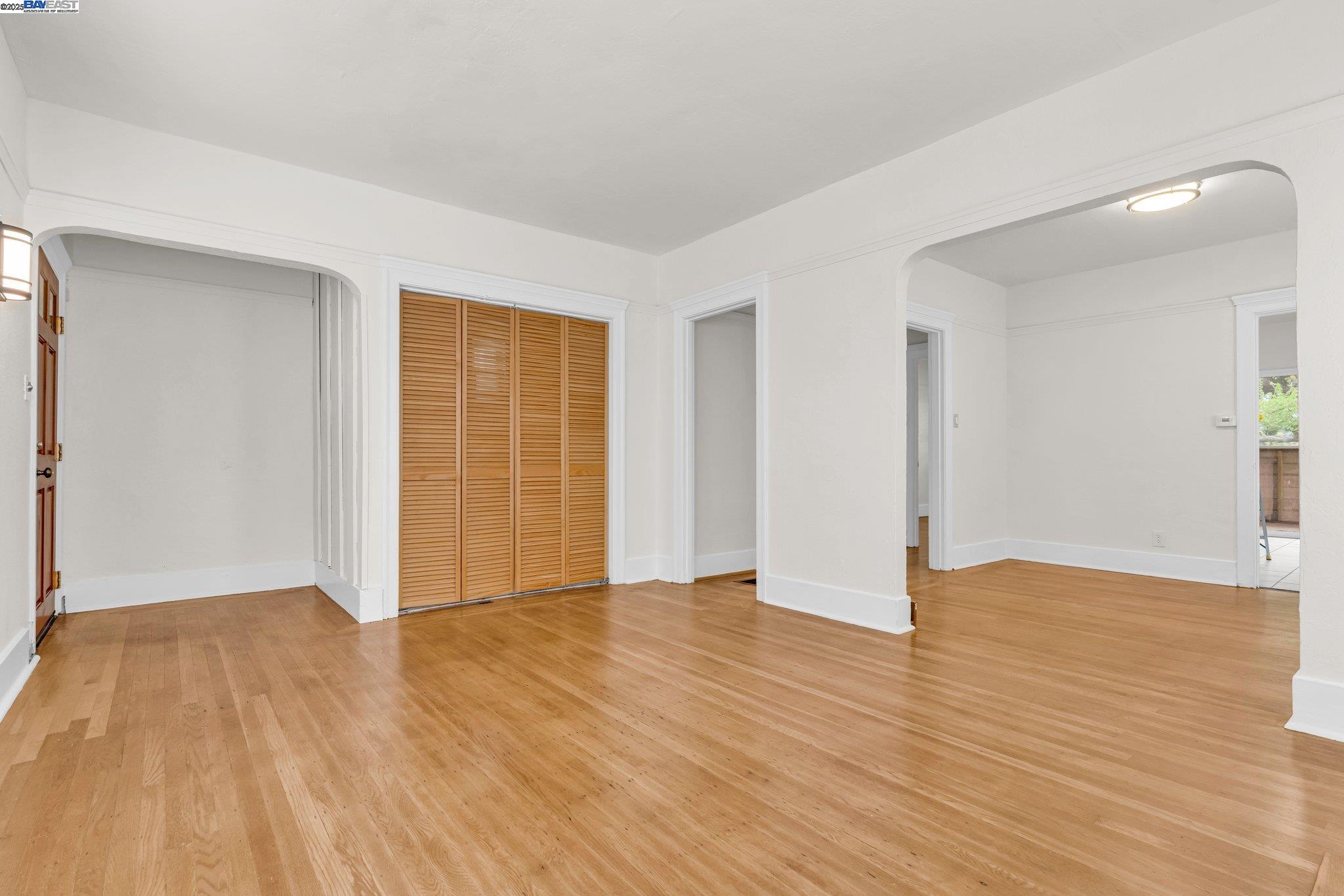 Detail Gallery Image 8 of 33 For 1752 100th Ave, Oakland,  CA 94603 - 1 Beds | 1 Baths
