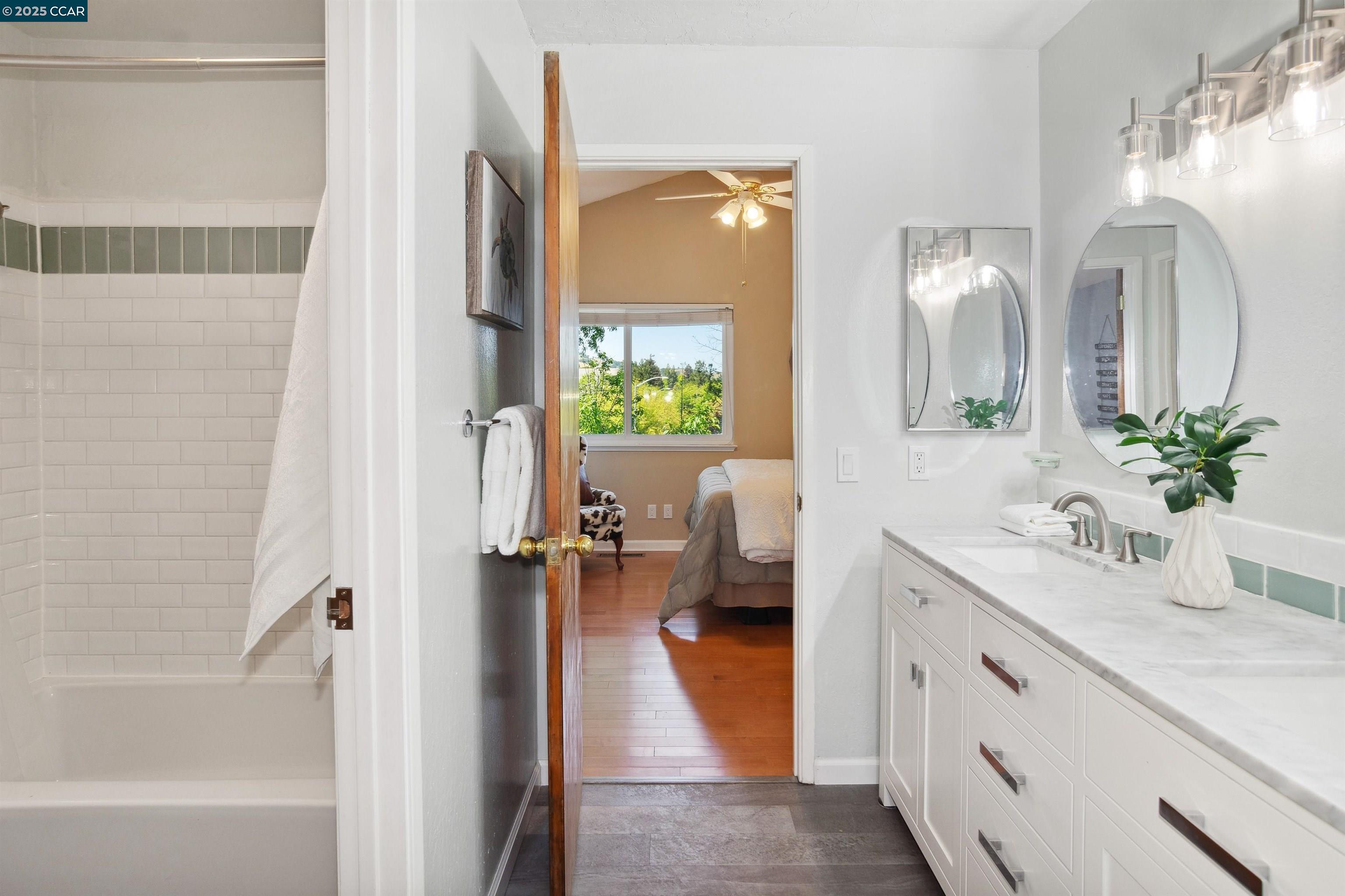 Detail Gallery Image 27 of 34 For 1181 Blue Lake Way, Concord,  CA 94521 - 4 Beds | 3 Baths