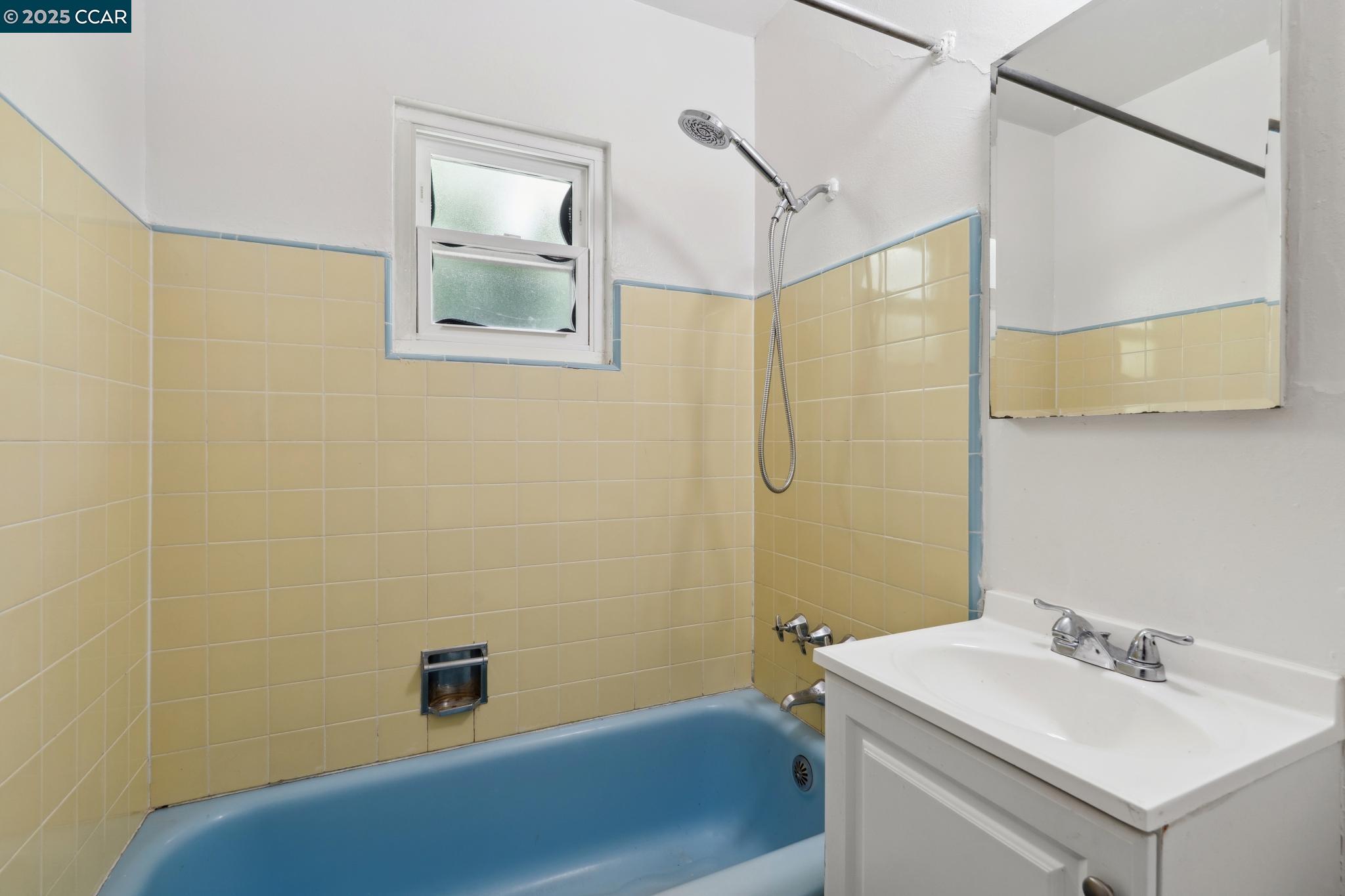 Detail Gallery Image 18 of 60 For 83-87 Palana Court, Walnut Creek,  CA 94595 - 4 Beds | 2 Baths