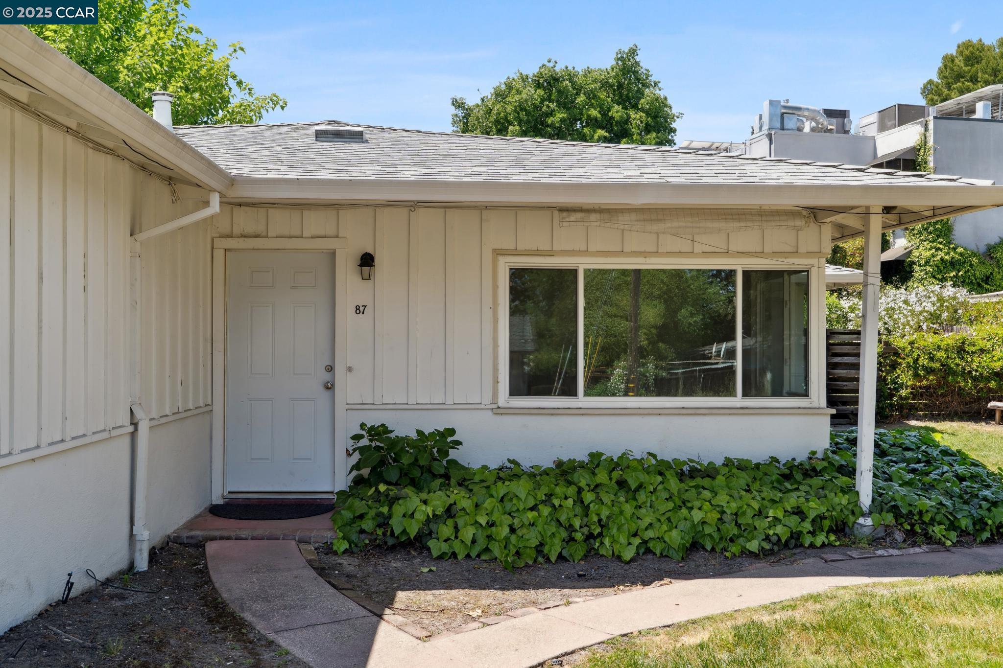 Detail Gallery Image 29 of 60 For 83-87 Palana Court, Walnut Creek,  CA 94595 - 4 Beds | 2 Baths