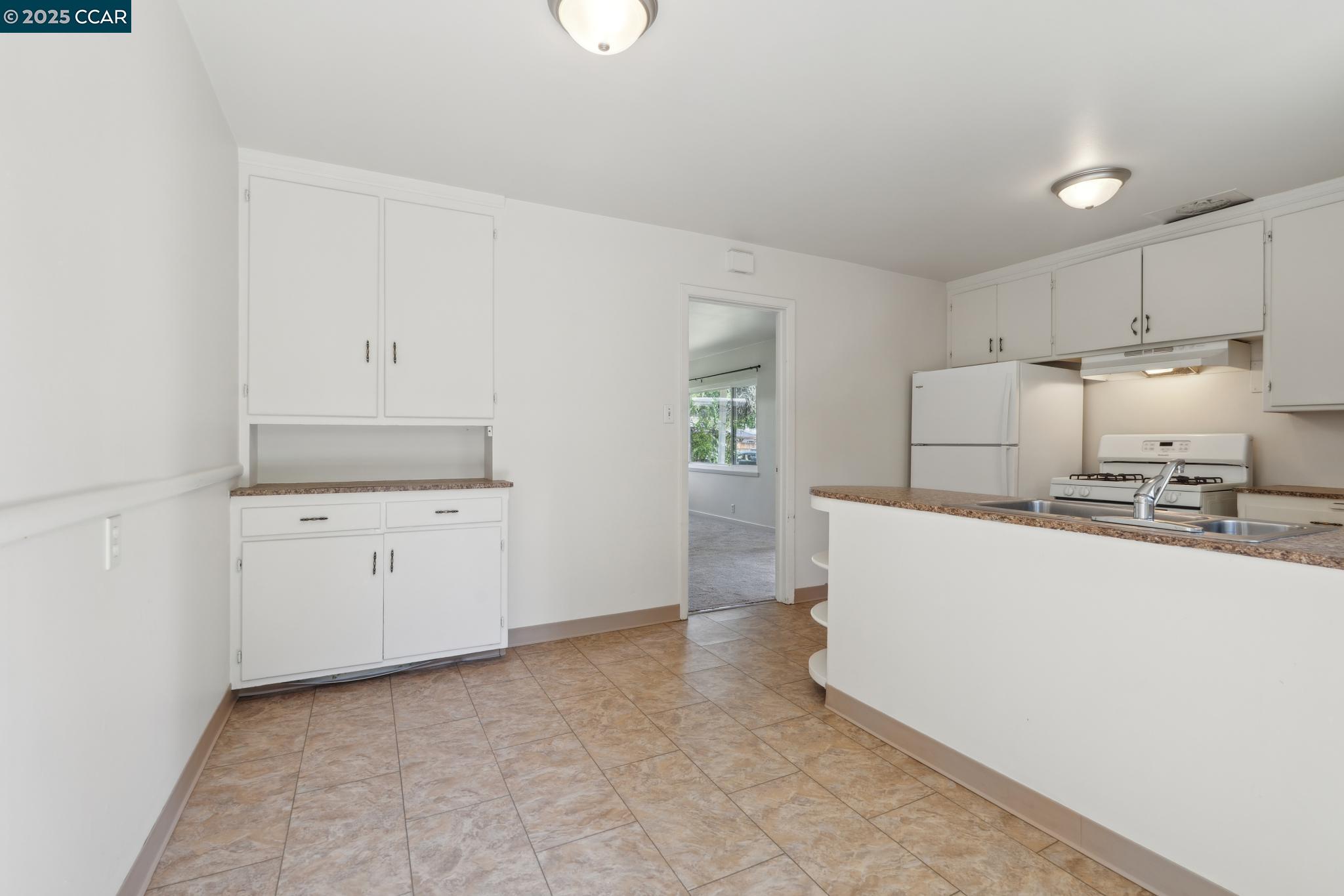 Detail Gallery Image 39 of 60 For 83-87 Palana Court, Walnut Creek,  CA 94595 - 4 Beds | 2 Baths