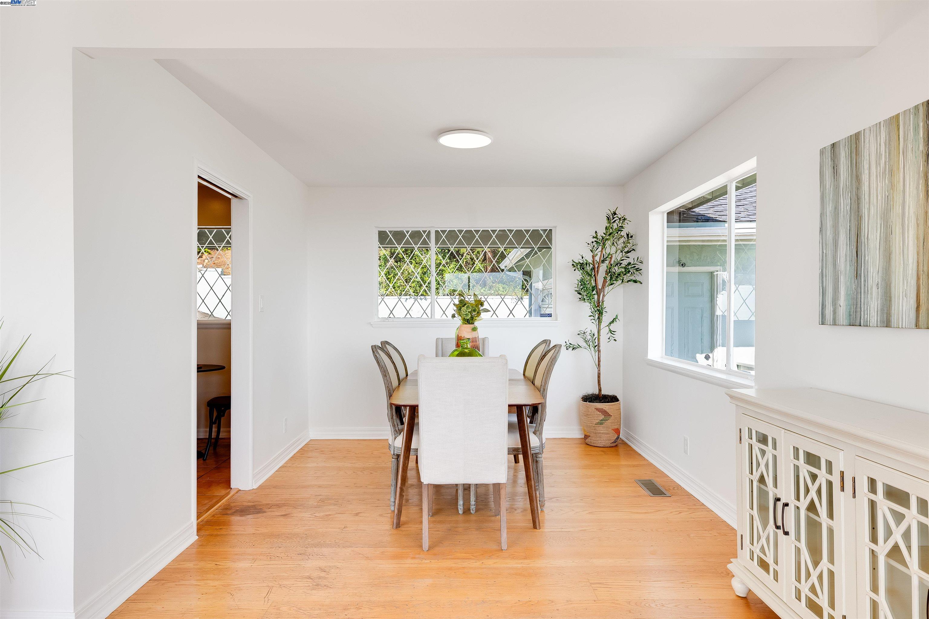 property-img