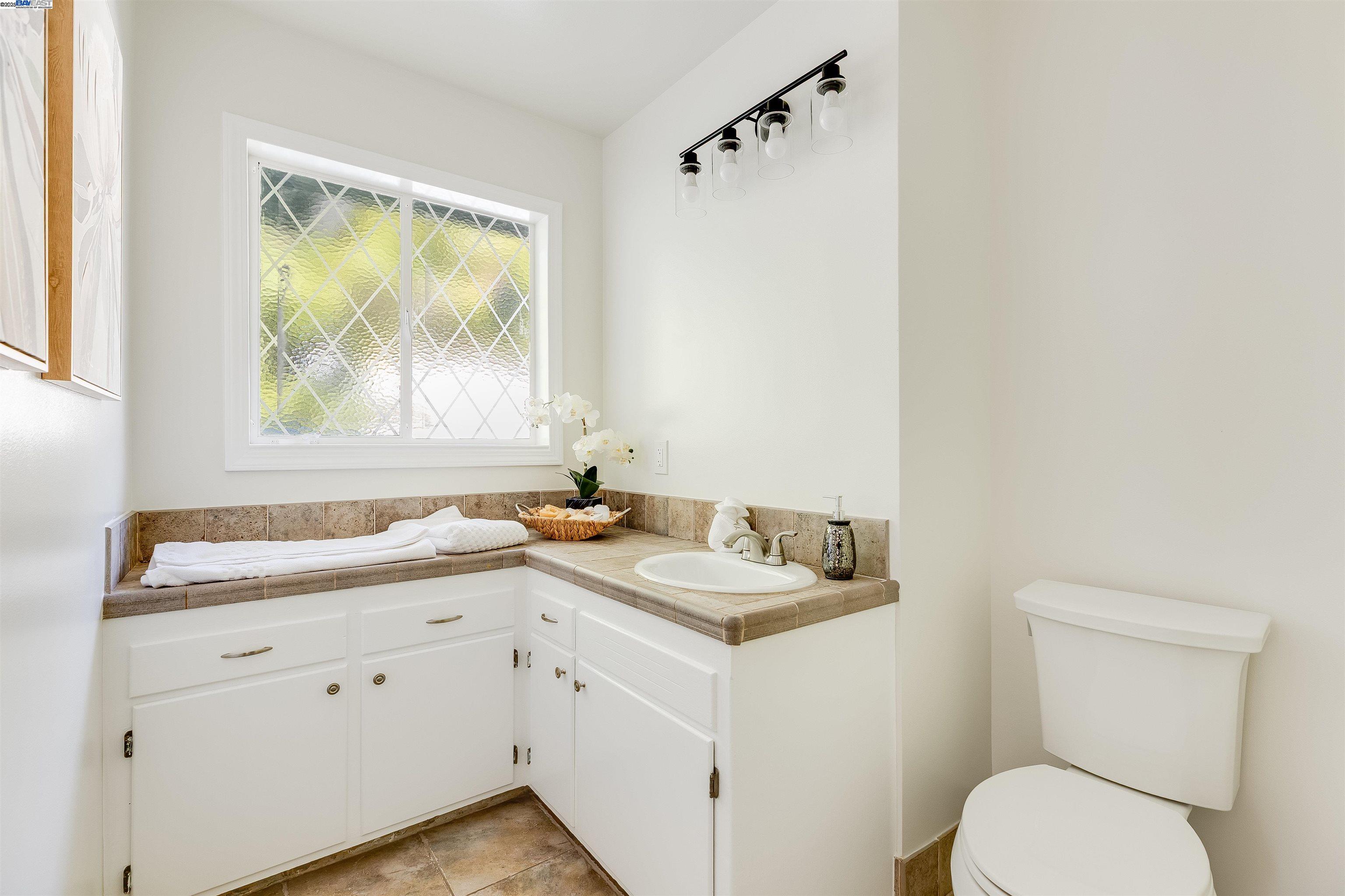 property-img