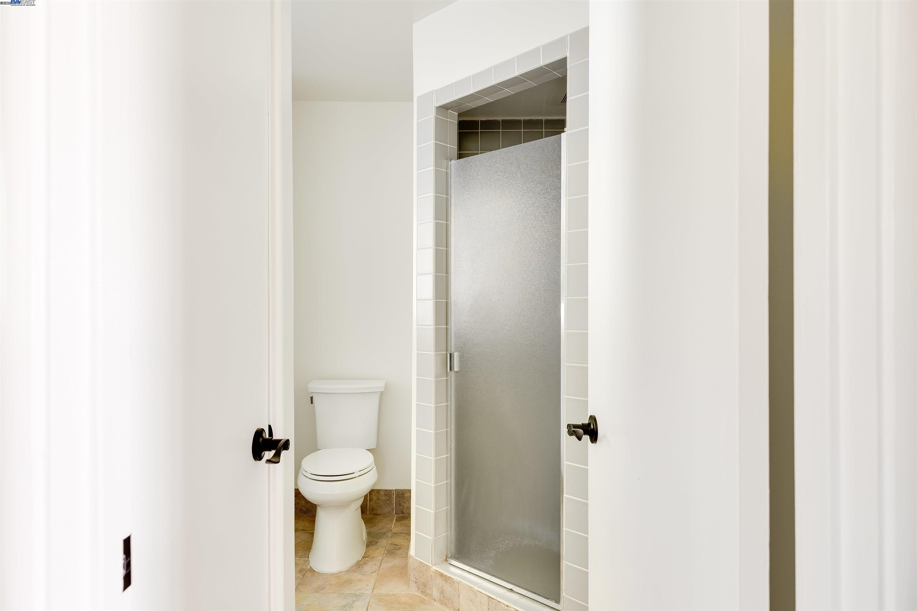property-img