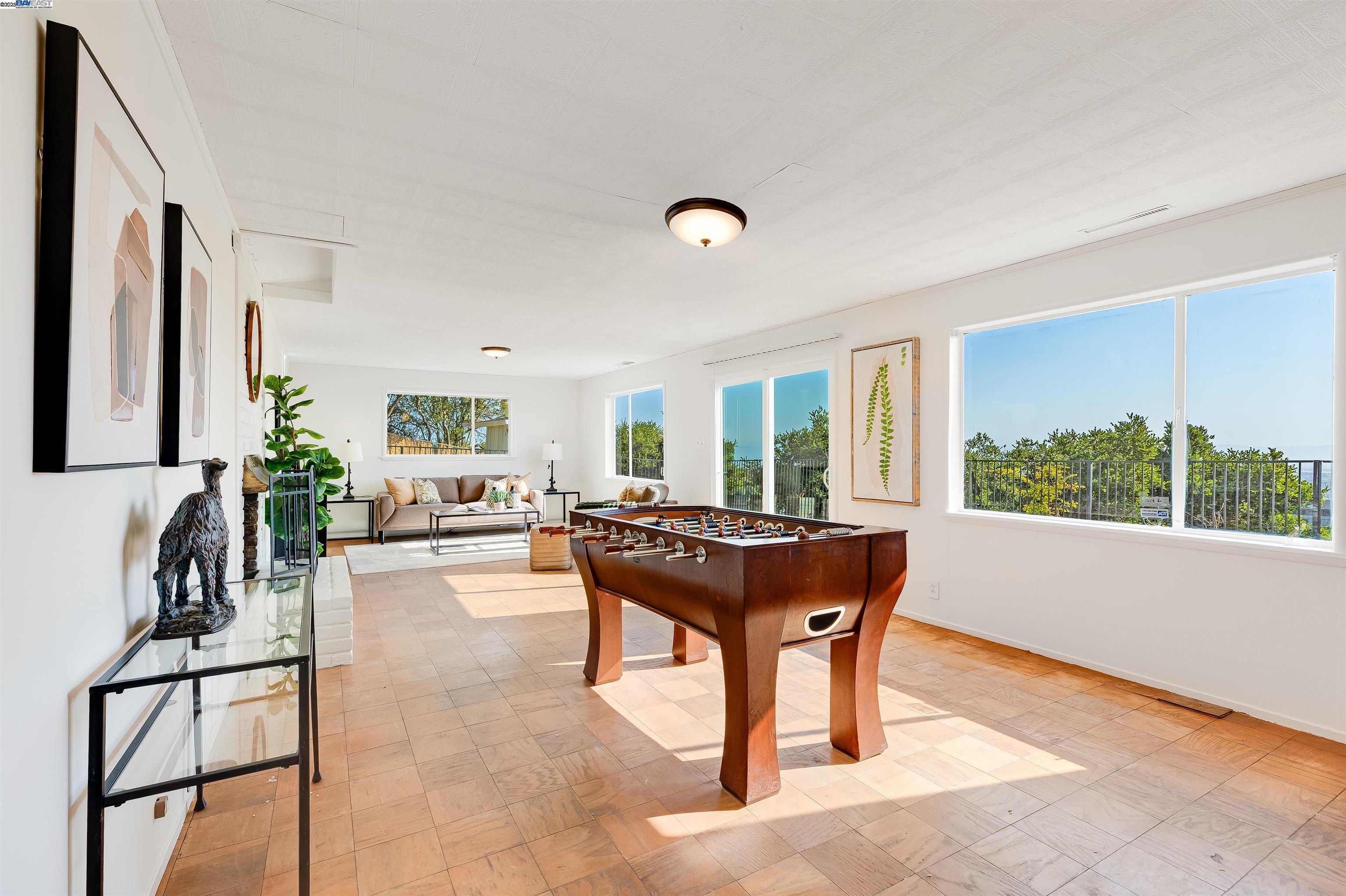 property-img