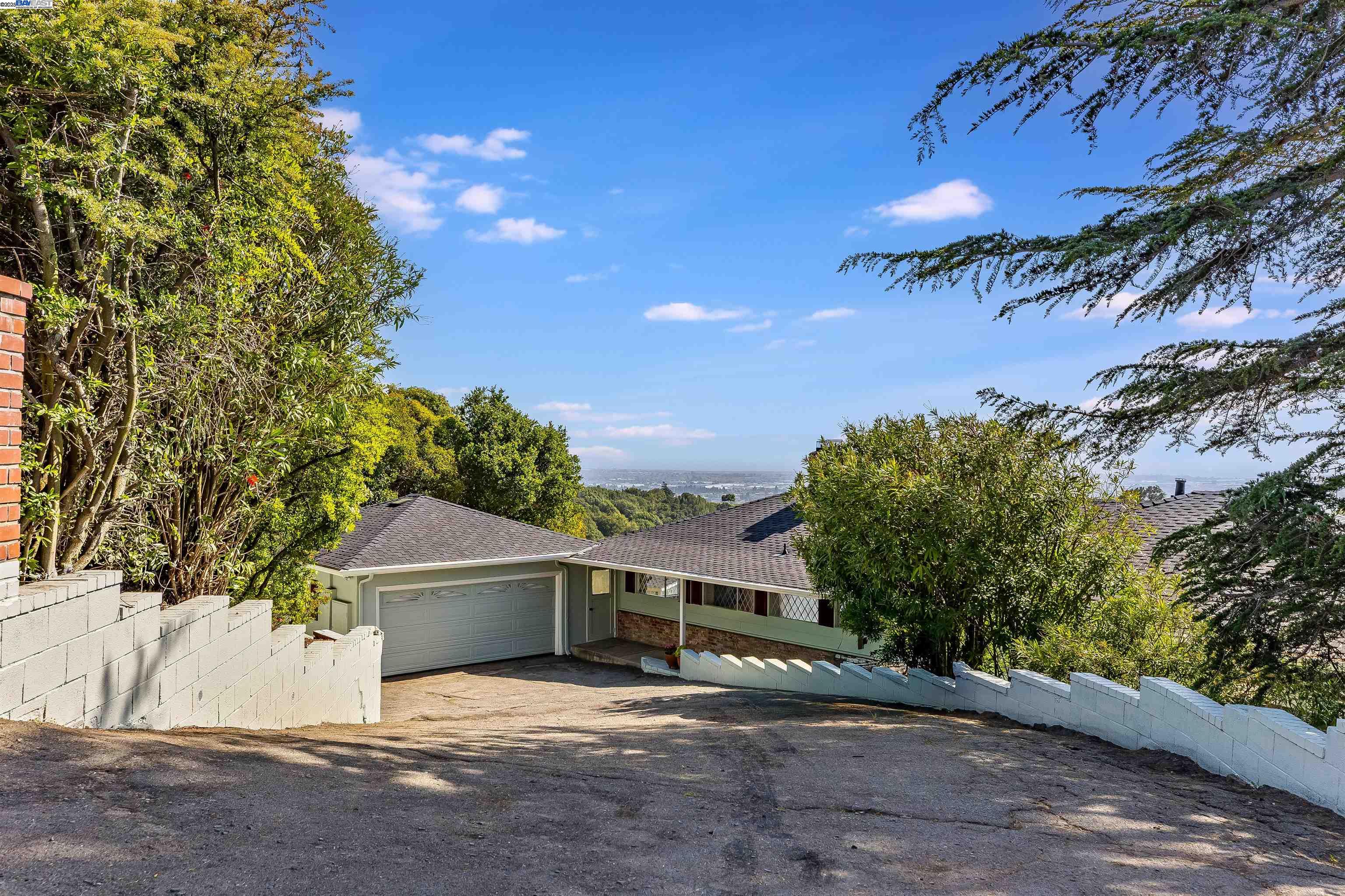 property-img