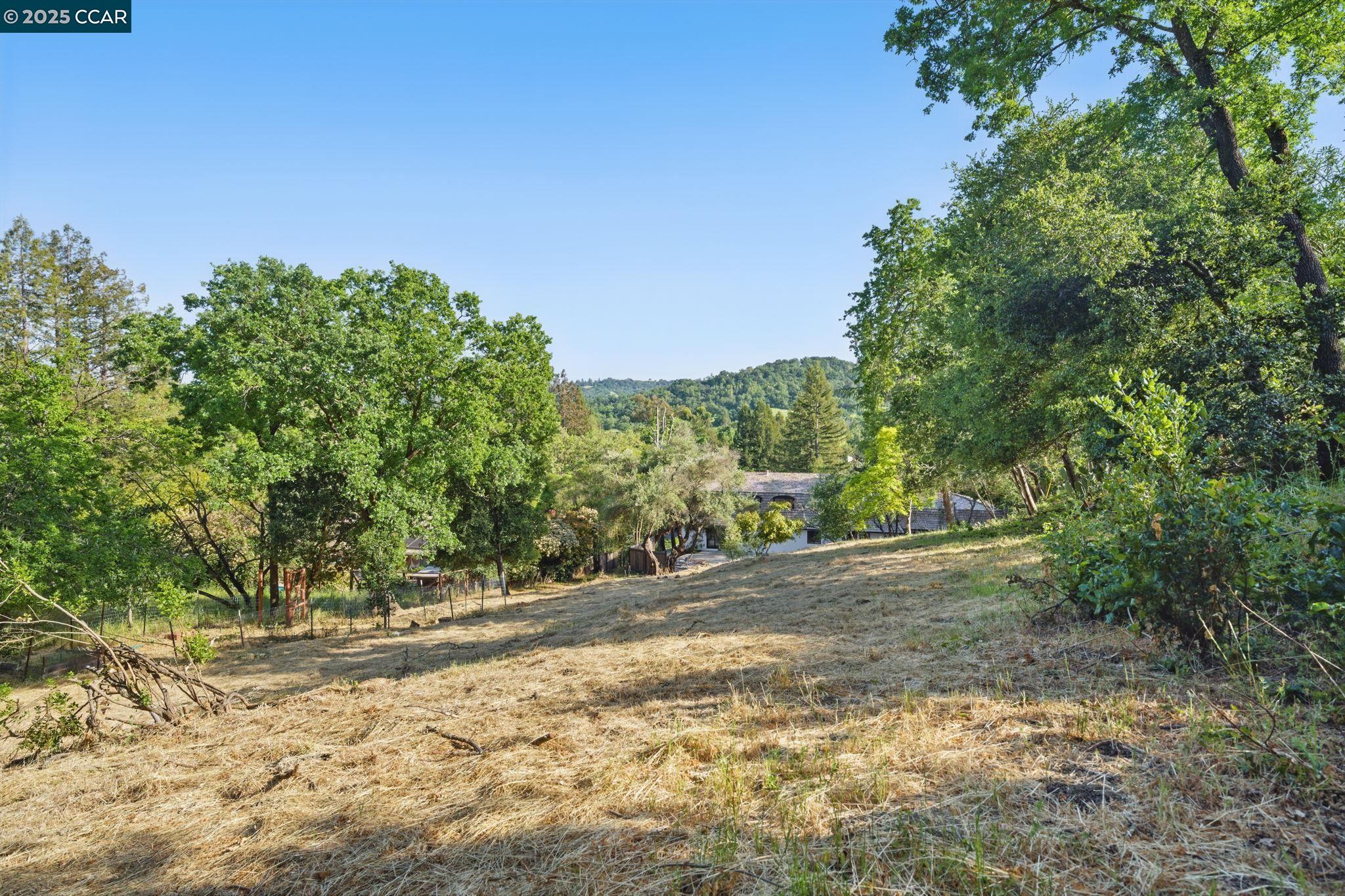 Detail Gallery Image 51 of 60 For 3938 Los Arabis Dr, Lafayette,  CA 94549 - 4 Beds | 4 Baths