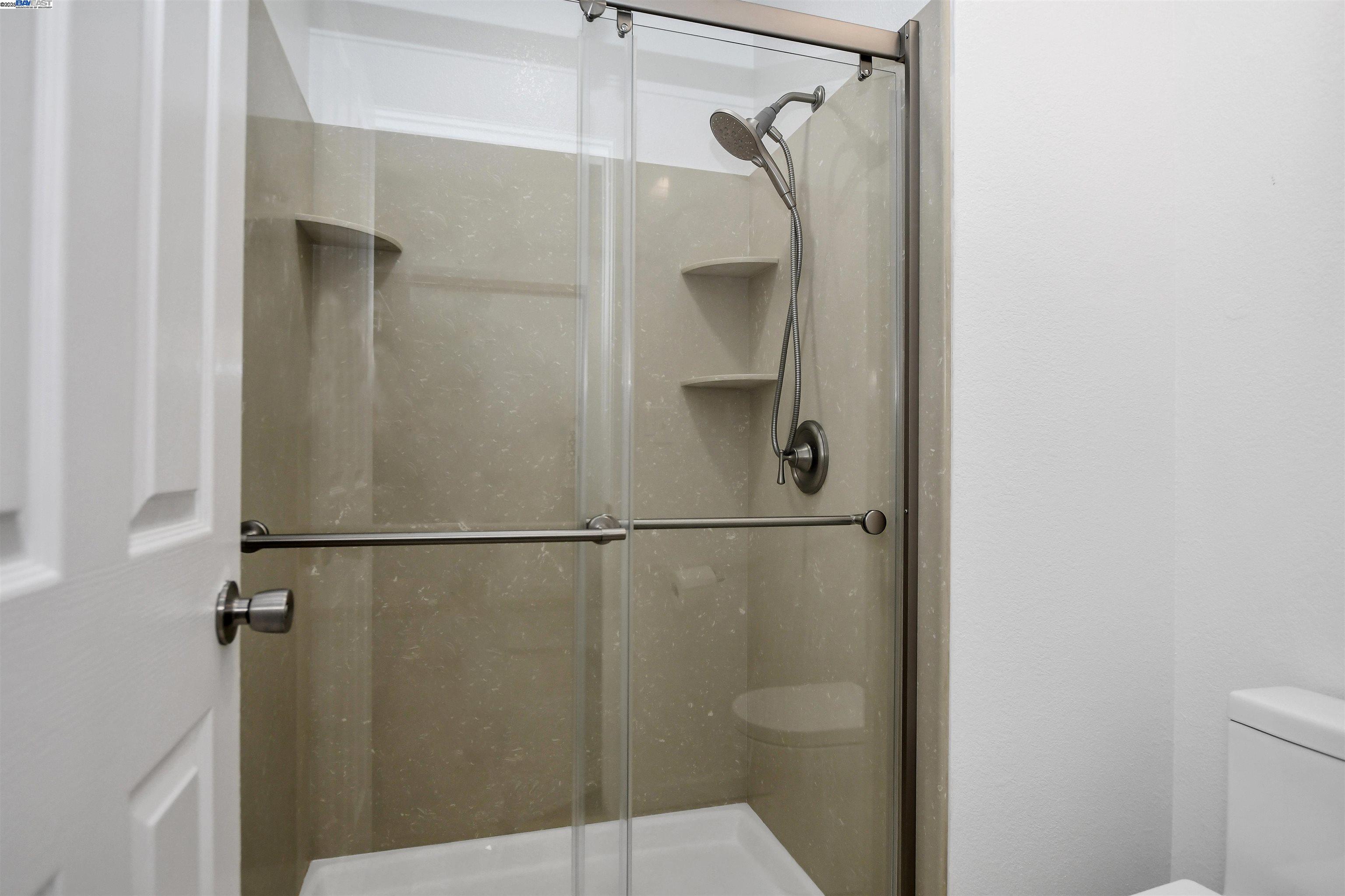 Detail Gallery Image 21 of 31 For 218 Pelican Loop, Pittsburg,  CA 94565 - 3 Beds | 2 Baths