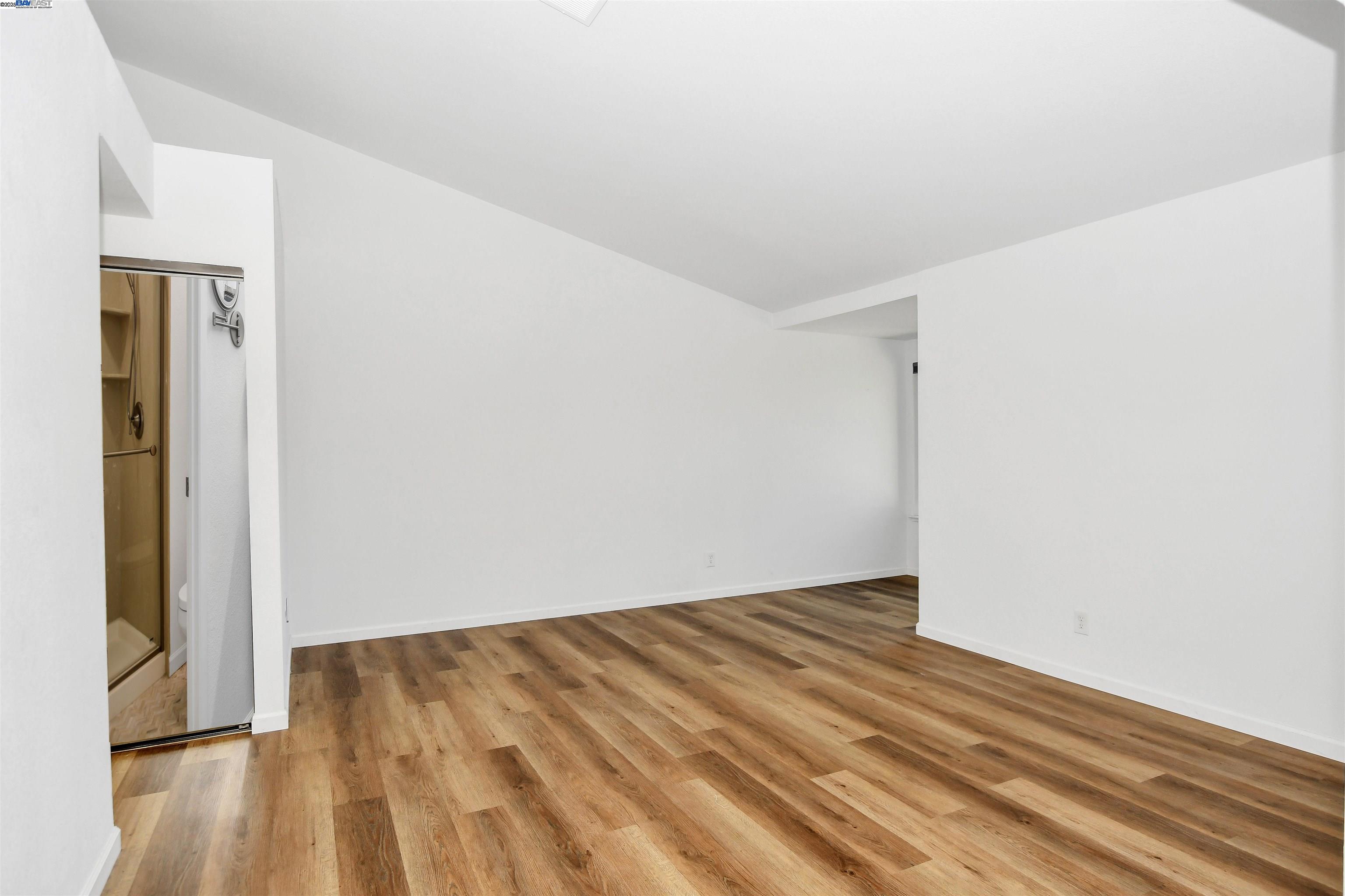 Detail Gallery Image 22 of 31 For 218 Pelican Loop, Pittsburg,  CA 94565 - 3 Beds | 2 Baths