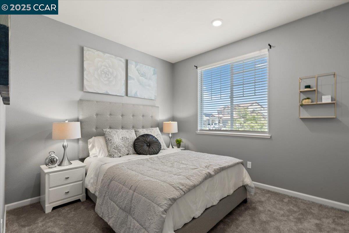 Detail Gallery Image 3 of 46 For 405 Avanti Way, Oakley,  CA 94561 - 4 Beds | 3 Baths