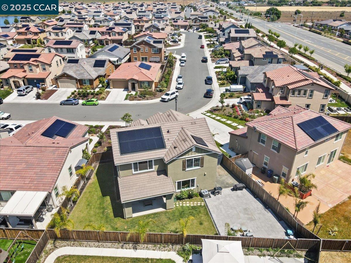 Detail Gallery Image 43 of 46 For 405 Avanti Way, Oakley,  CA 94561 - 4 Beds | 3 Baths